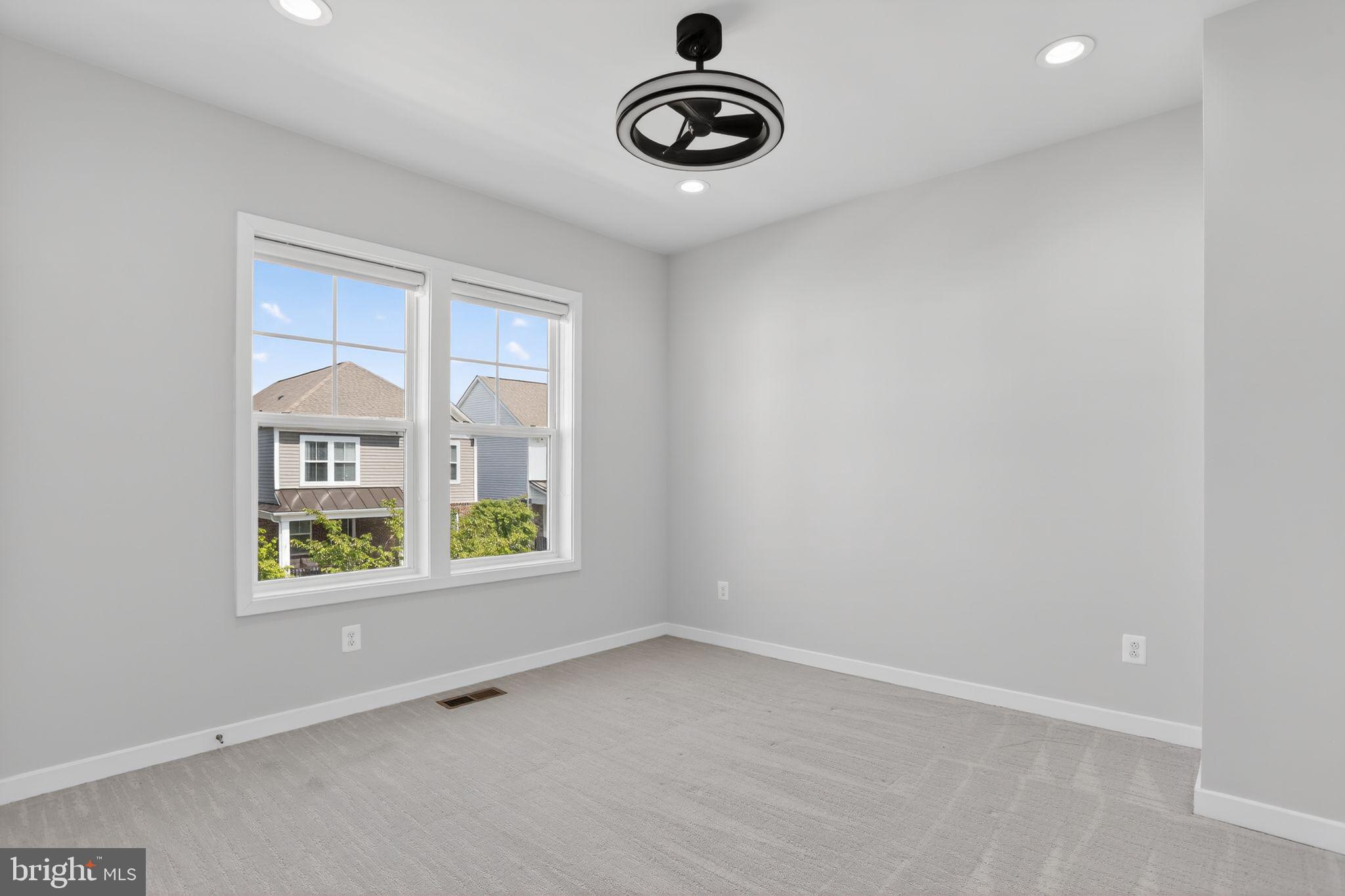 BRAMBLETON - Residential