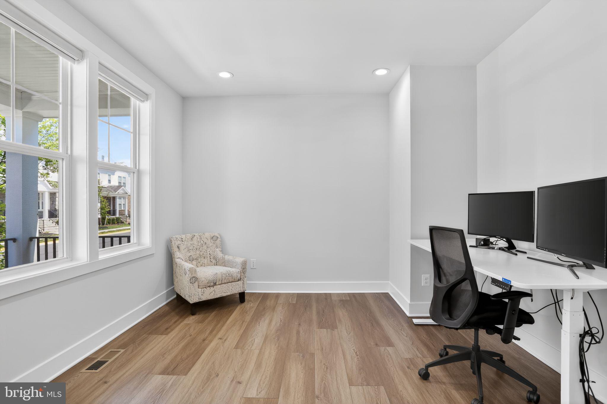 BRAMBLETON - Residential