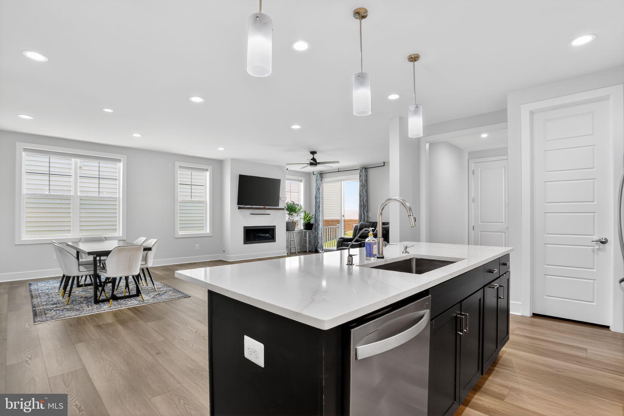 BRAMBLETON - Residential