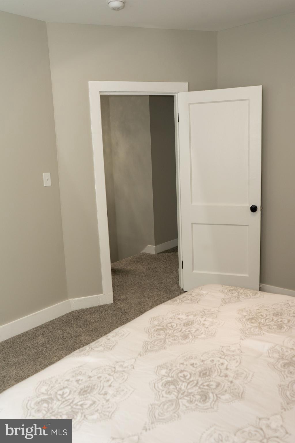 MONDAWMIN - Residential