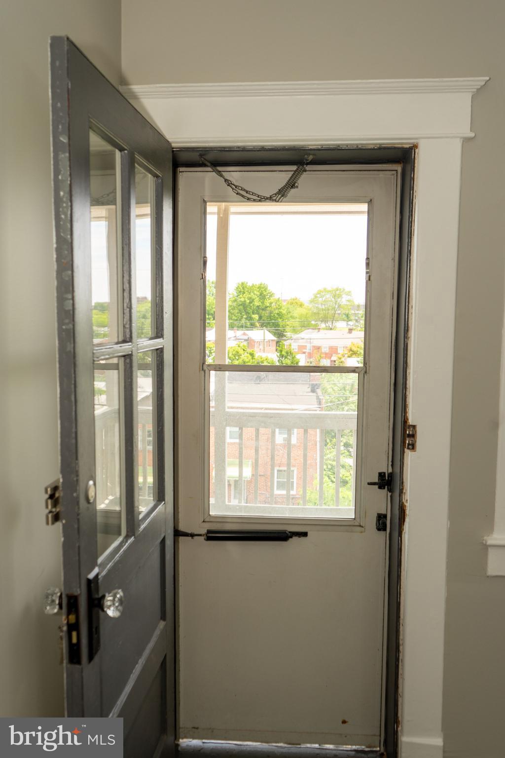 MONDAWMIN - Residential