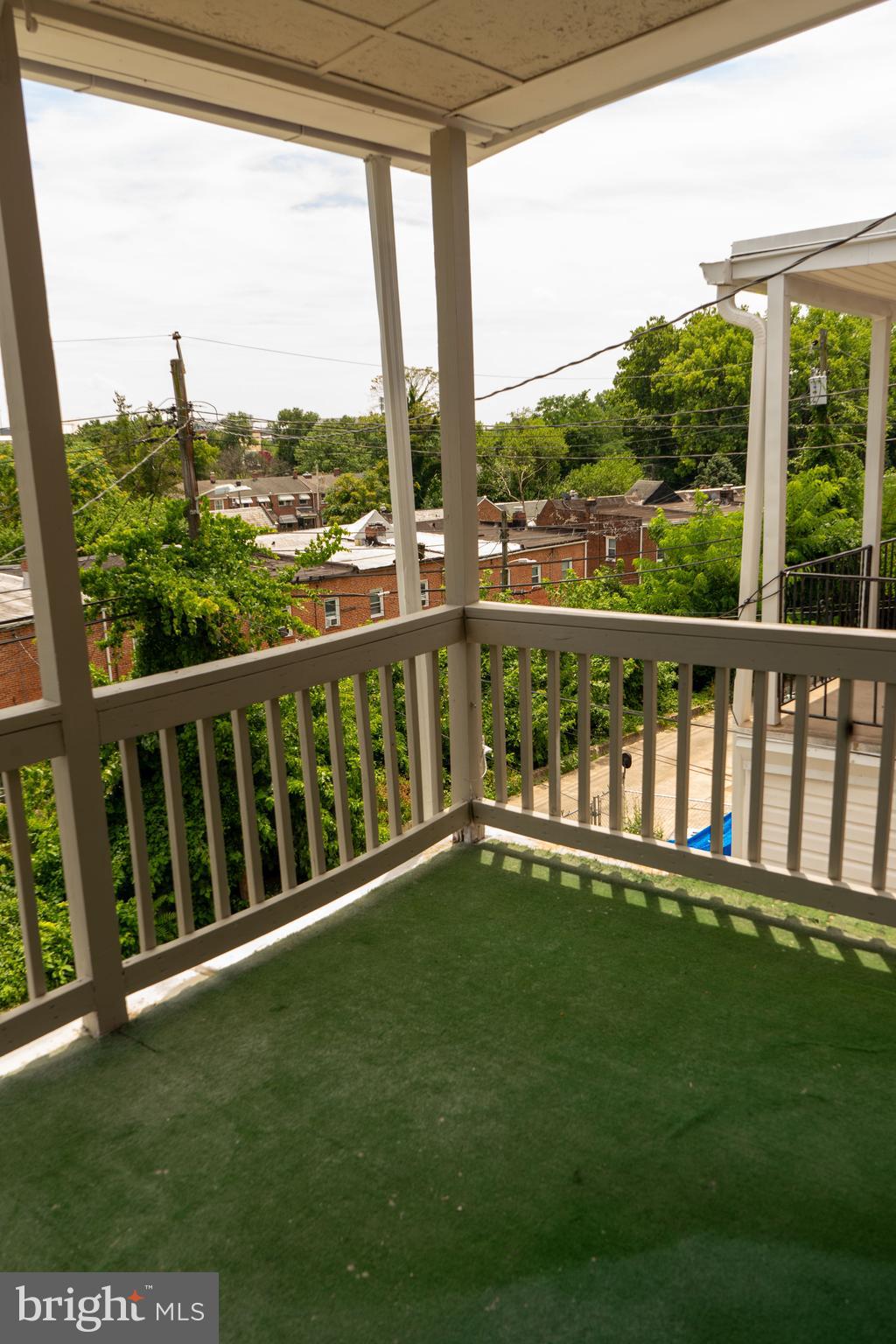 MONDAWMIN - Residential