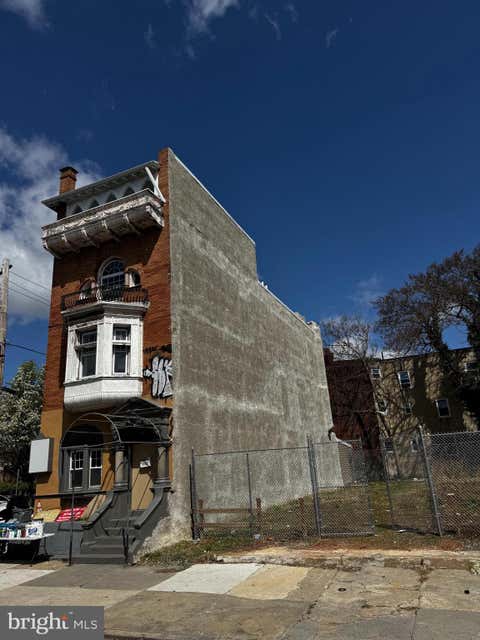 Vacant Land For Sale - 1935-37 W Diamond Street<br/> PHILADELPHIA, PA 19121