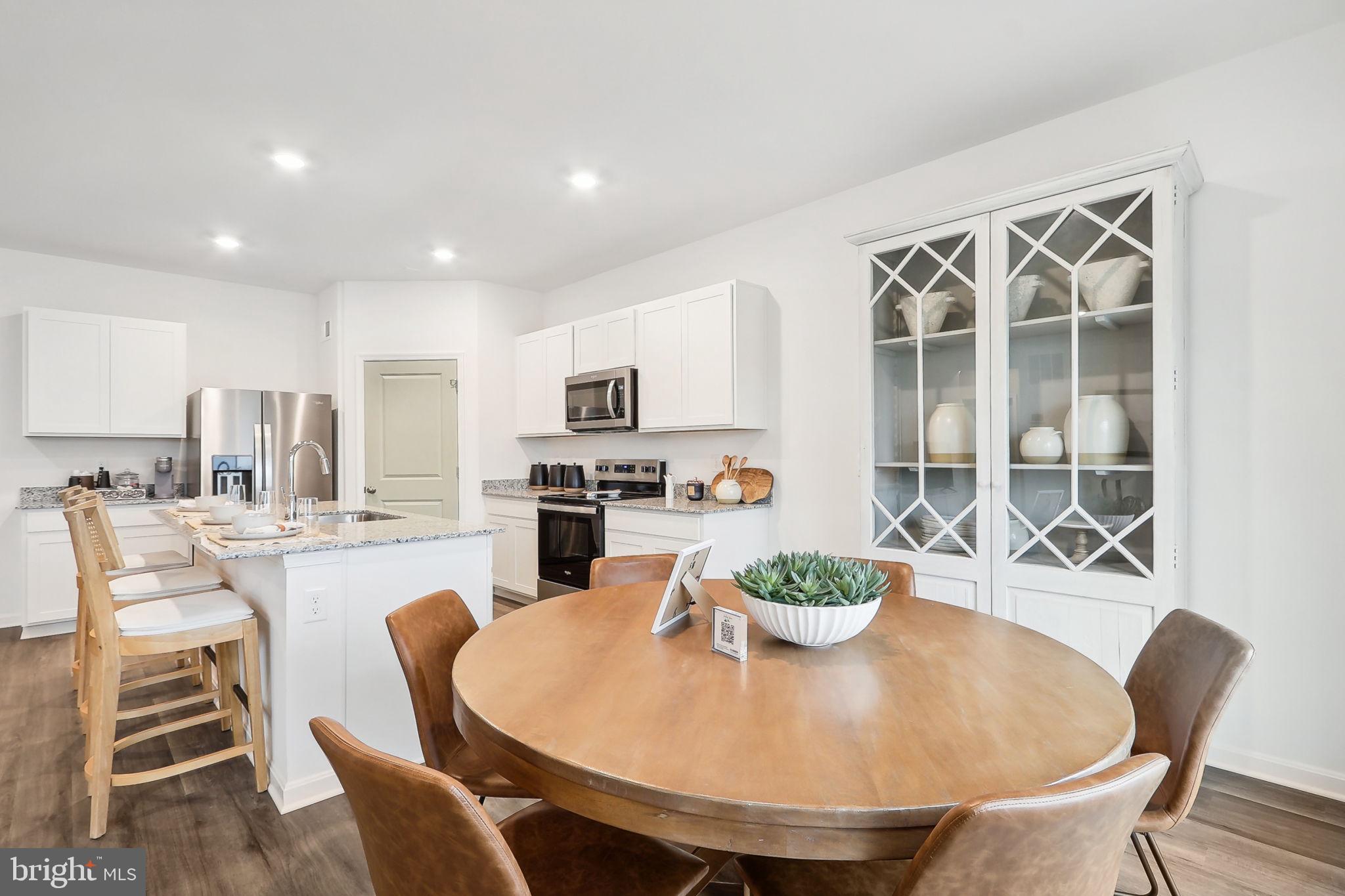 VALLEY VIEW - Residential