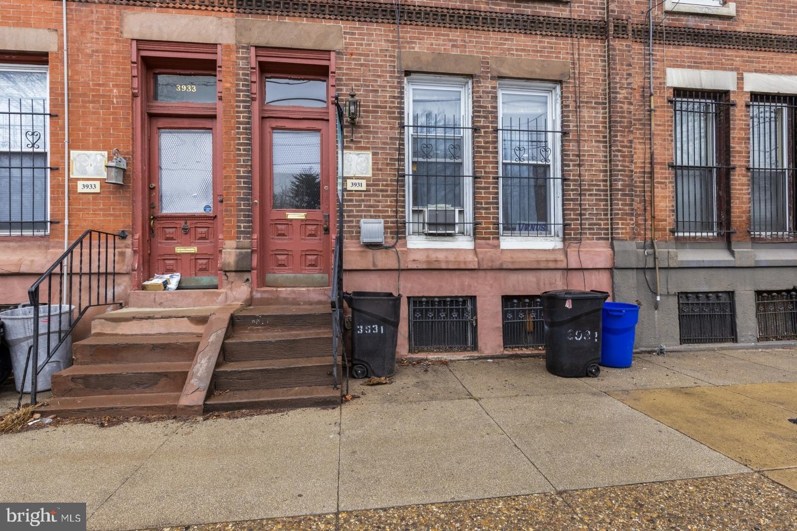 UNIVERSITY CITY - Residential Lease