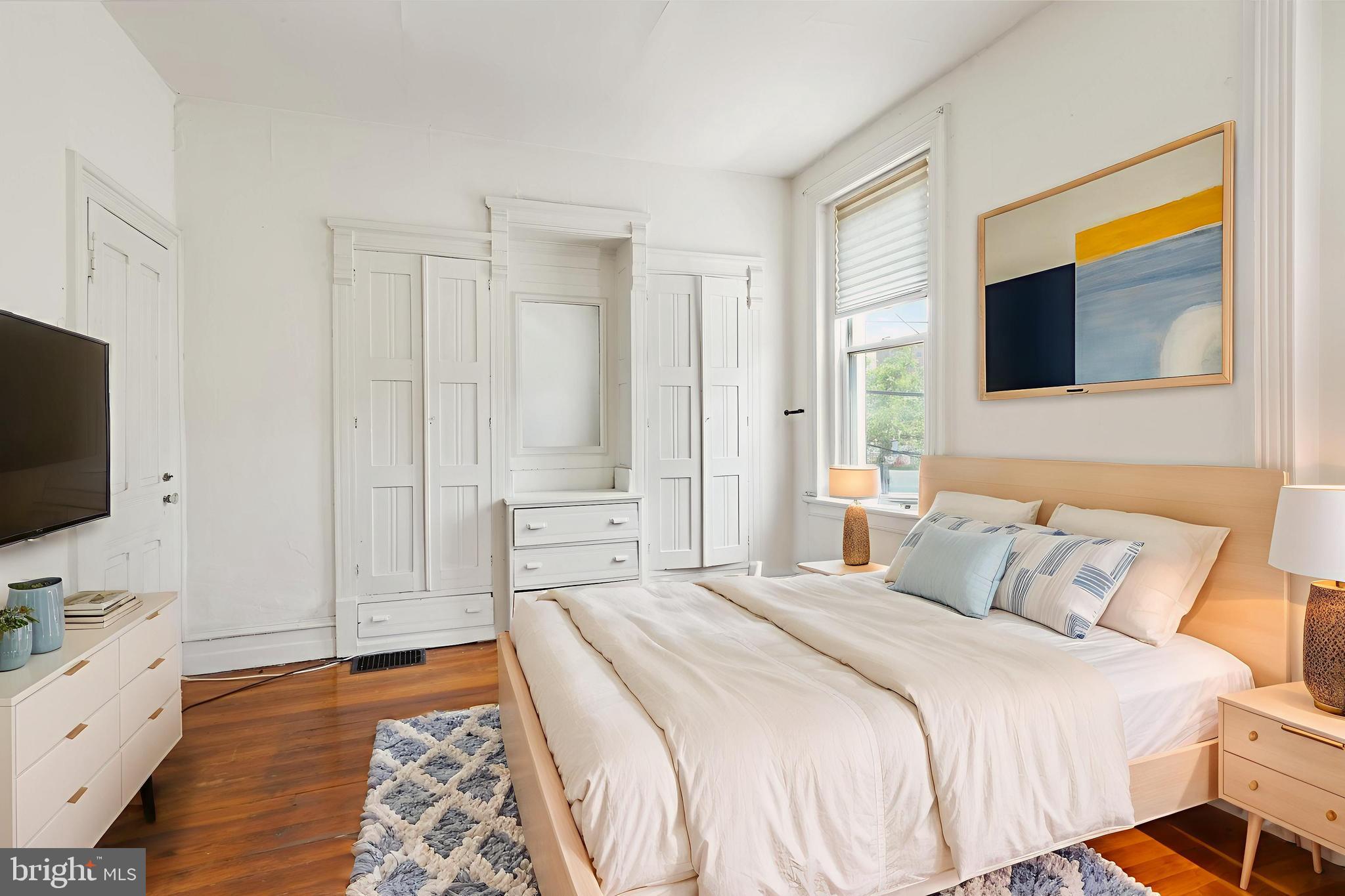 UNIVERSITY CITY - Residential Lease