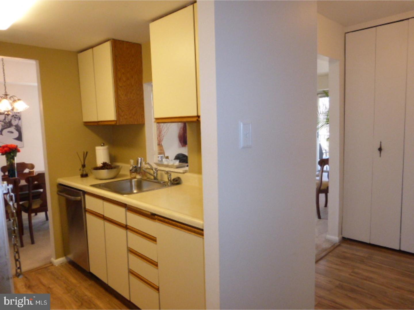 GLENHARDIE - Residential Lease