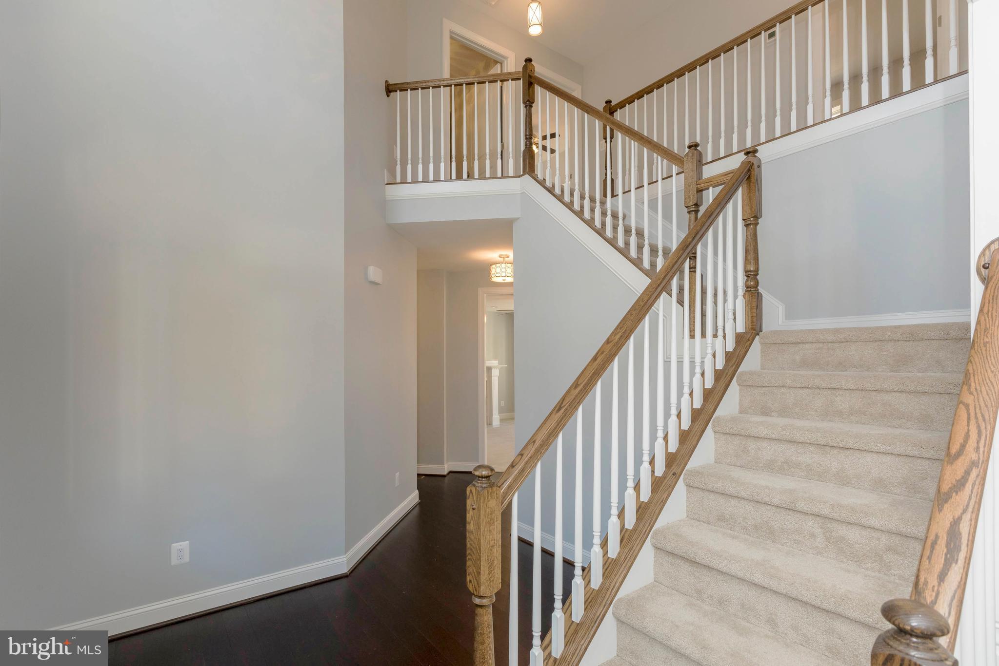 MT CARMEL WOODS SUB - Residential