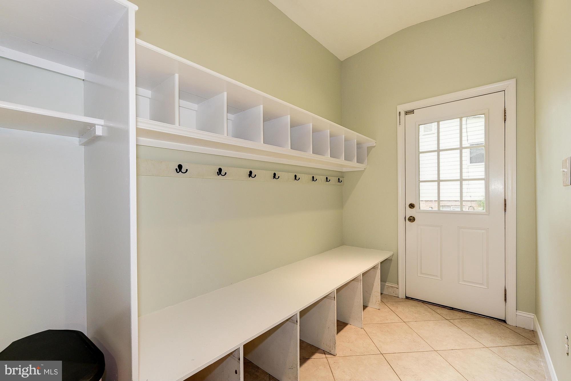 BEL PRE WOODS - Residential