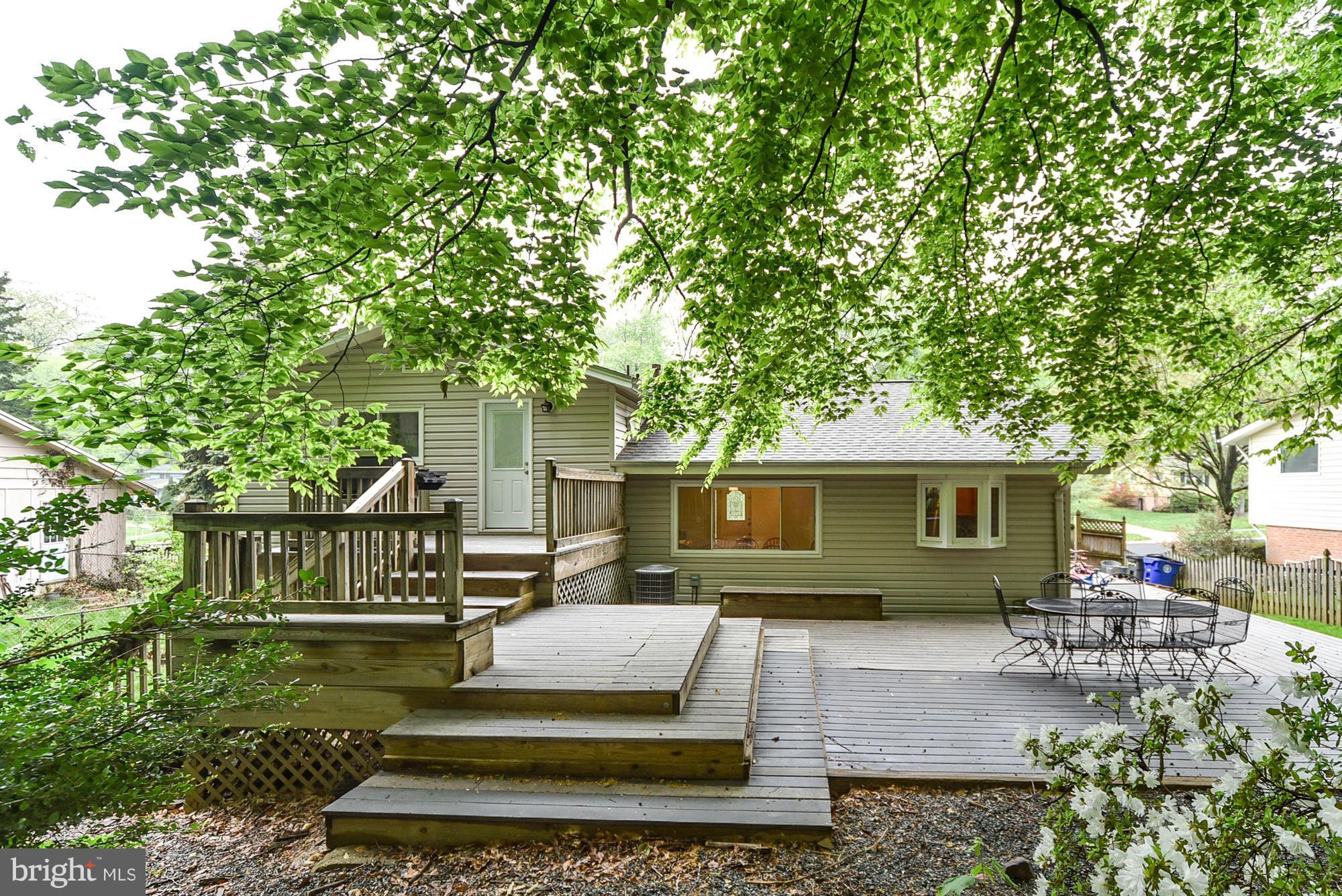 BEL PRE WOODS - Residential