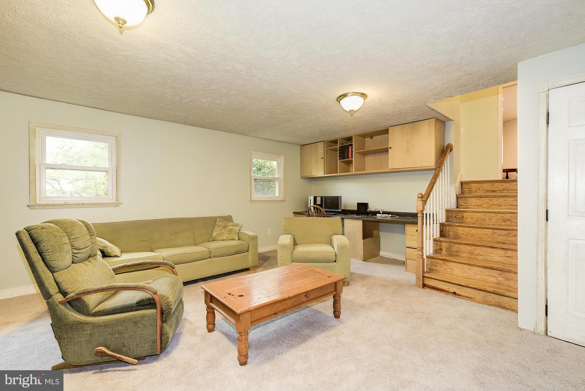 BEL PRE WOODS - Residential