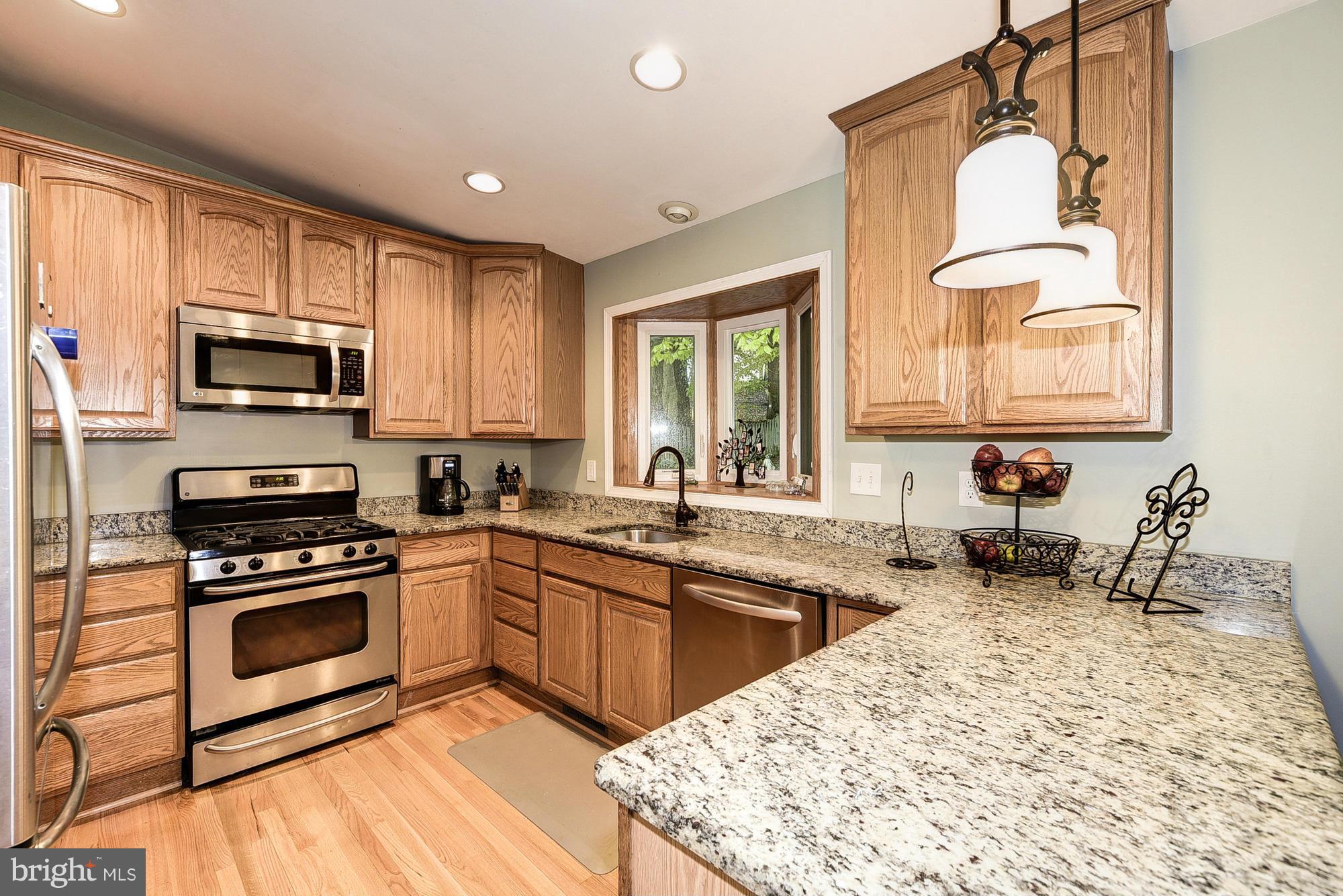 BEL PRE WOODS - Residential