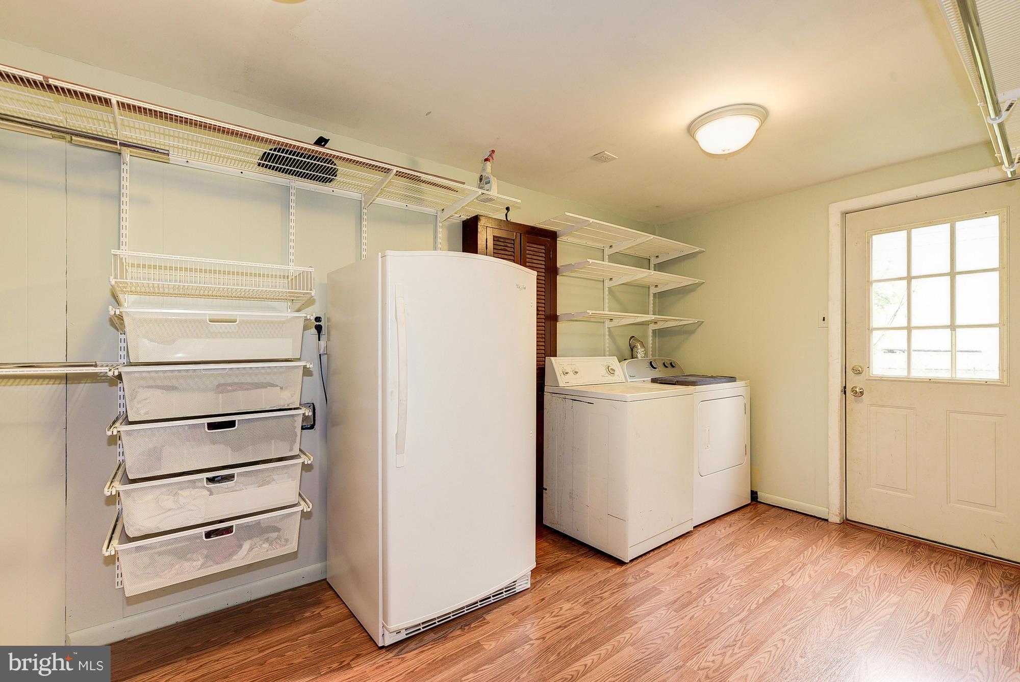 BEL PRE WOODS - Residential