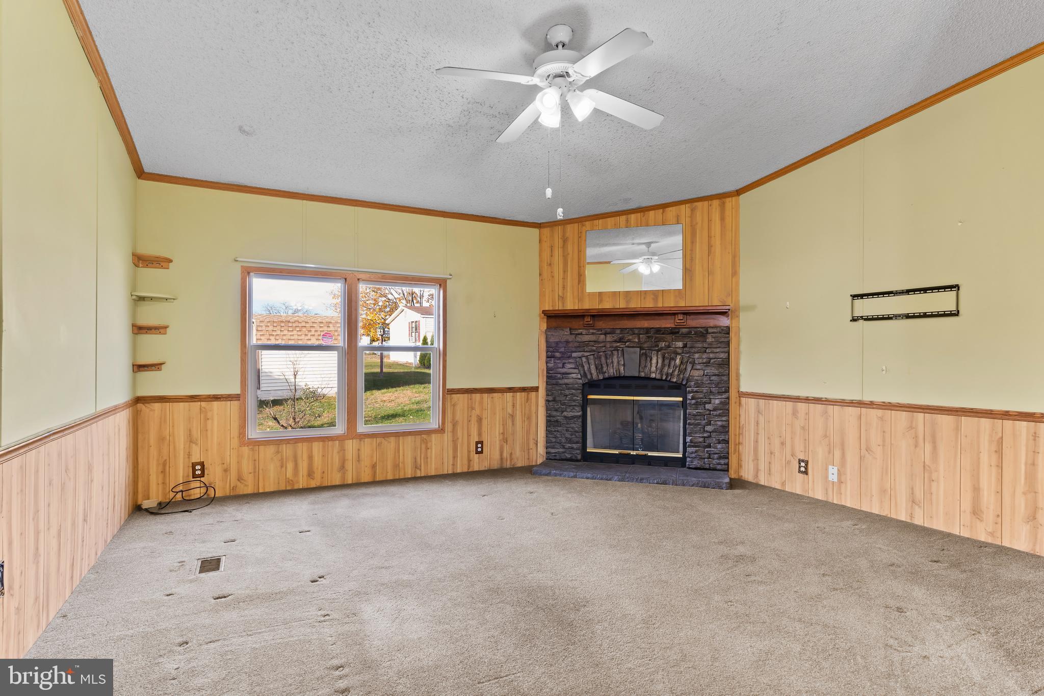 NORTHVIEW MANOR - Residential