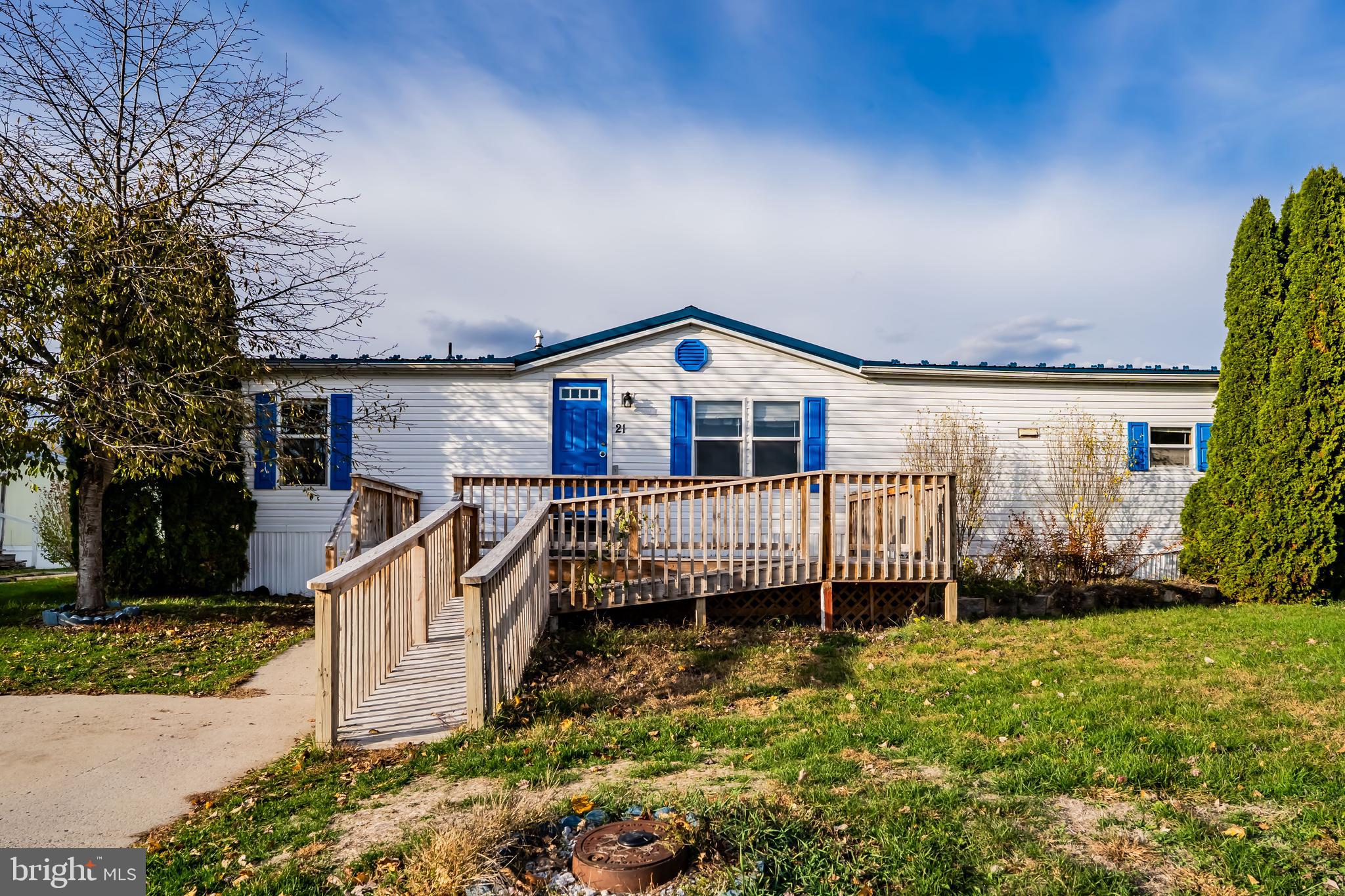 NORTHVIEW MANOR - Residential