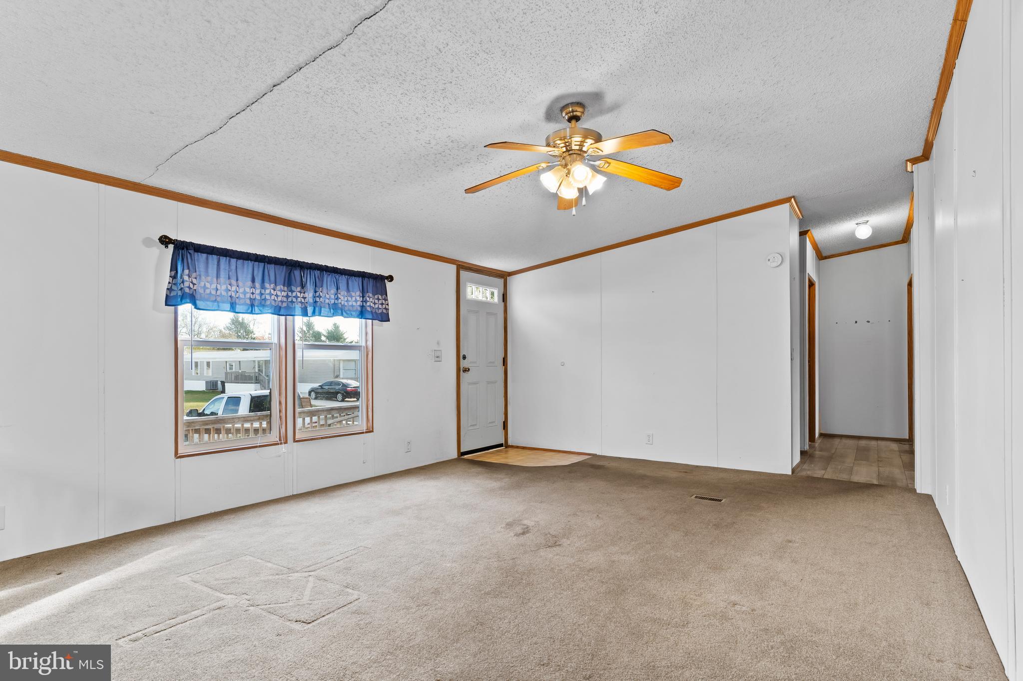 NORTHVIEW MANOR - Residential