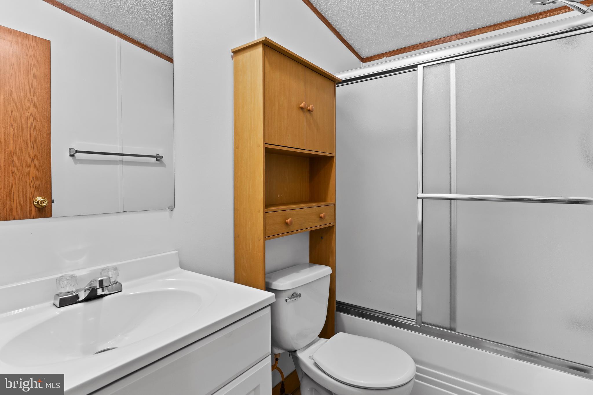 NORTHVIEW MANOR - Residential