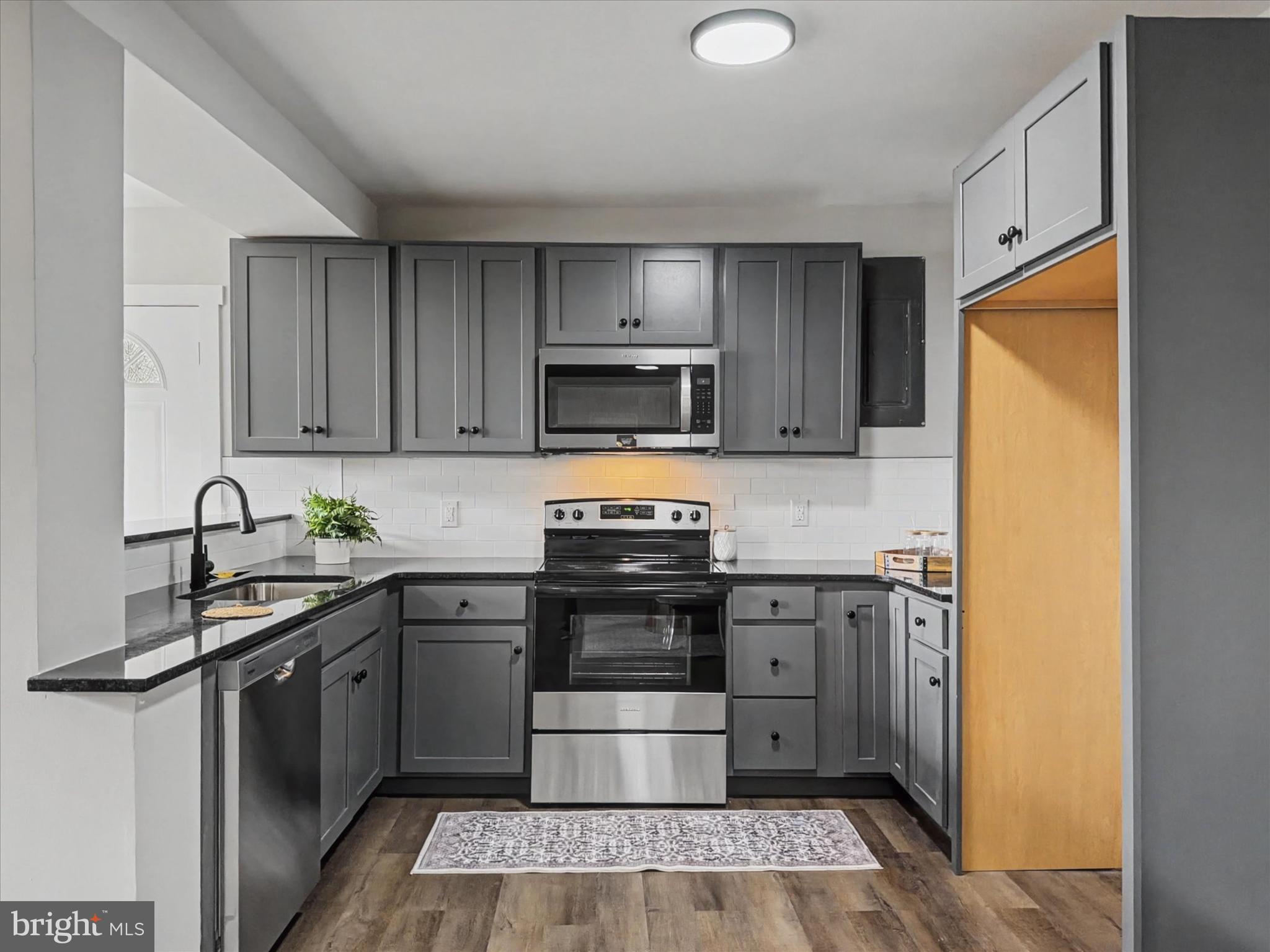 FAIRVIEW TWP - Residential