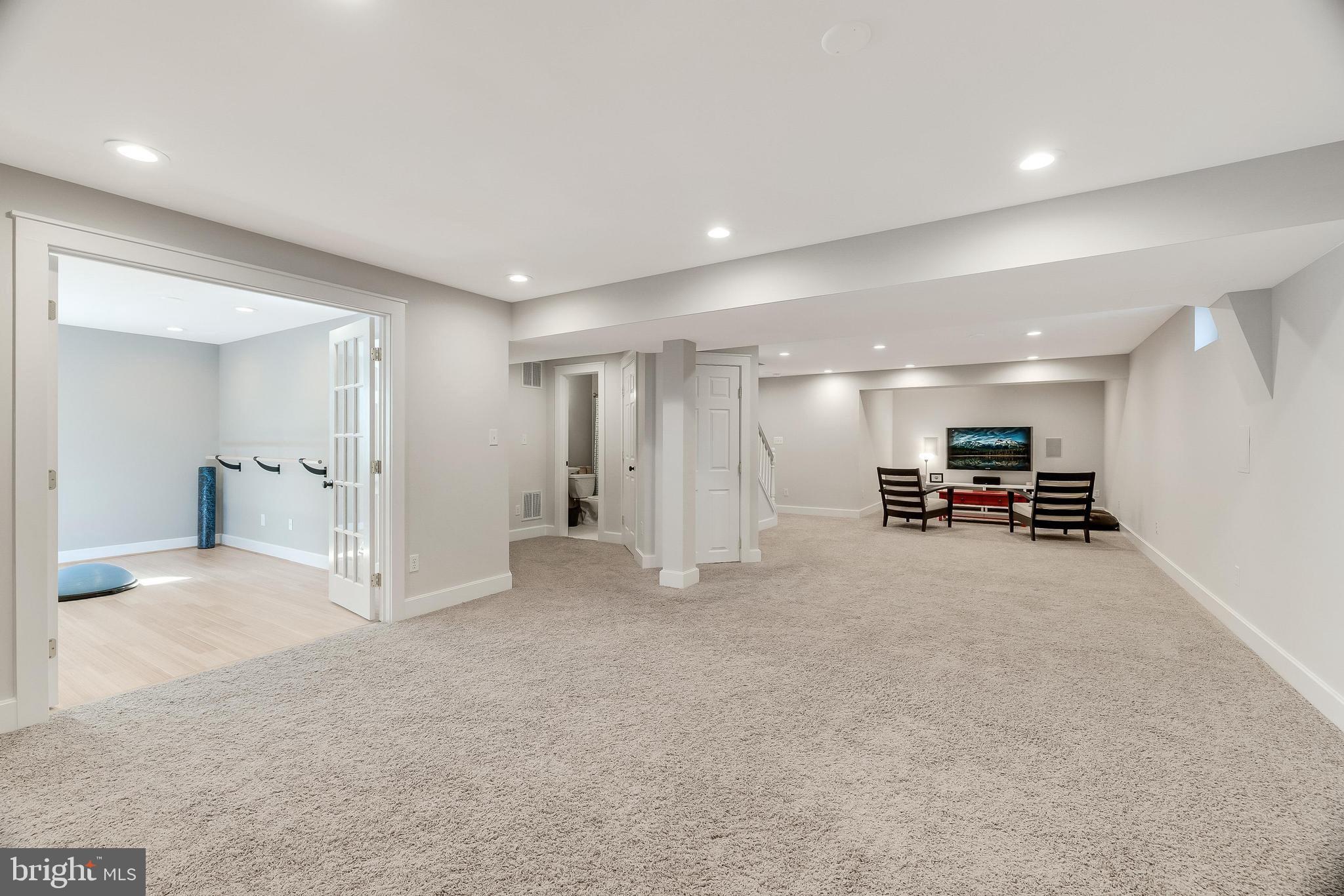 BELMONT GREENE - Residential