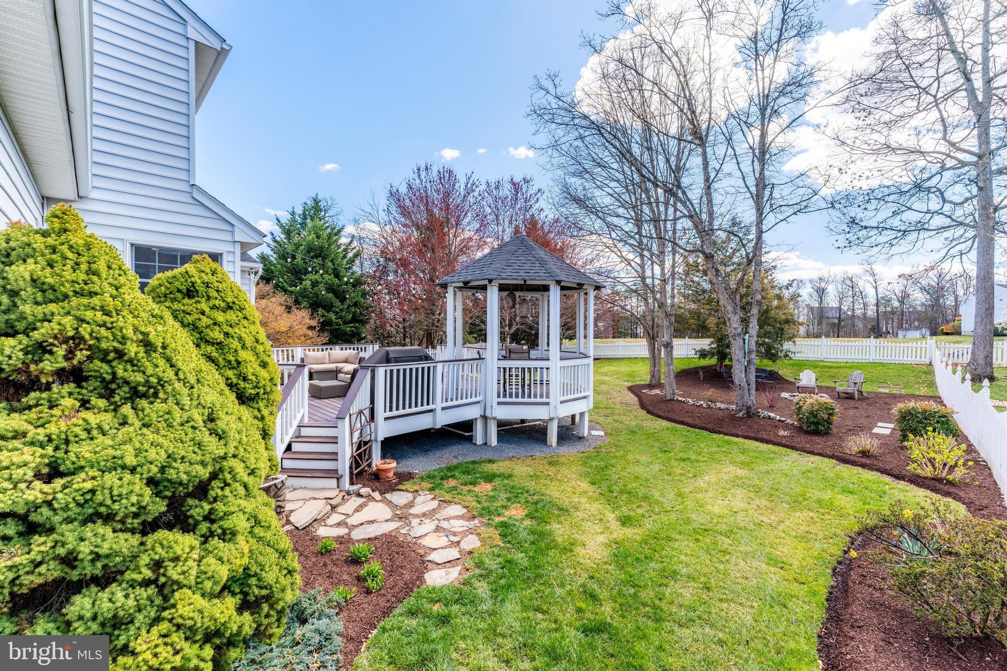 BELMONT GREENE - Residential