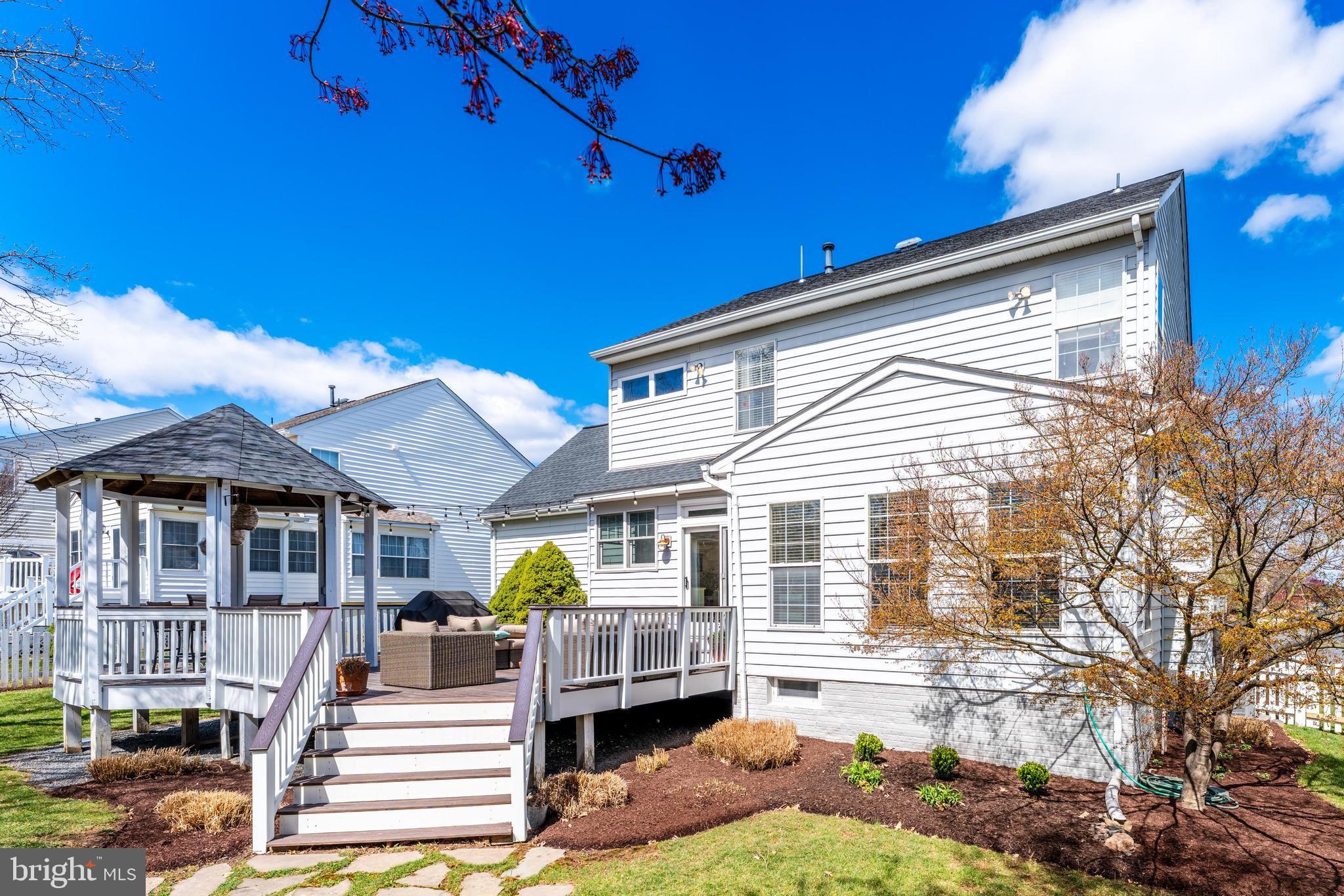 BELMONT GREENE - Residential