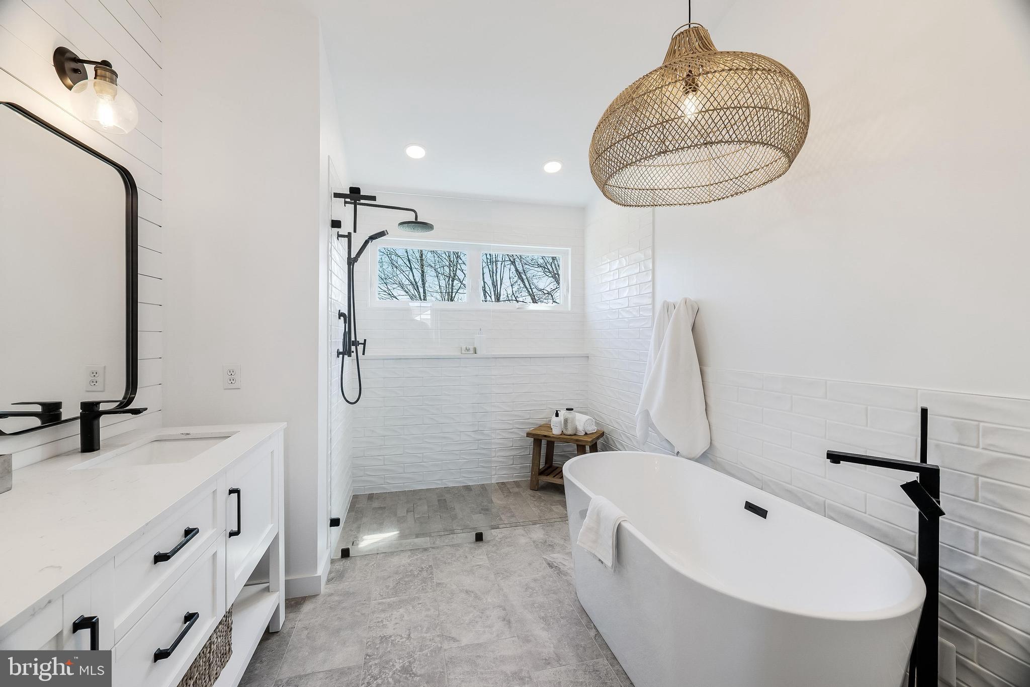 BELMONT GREENE - Residential