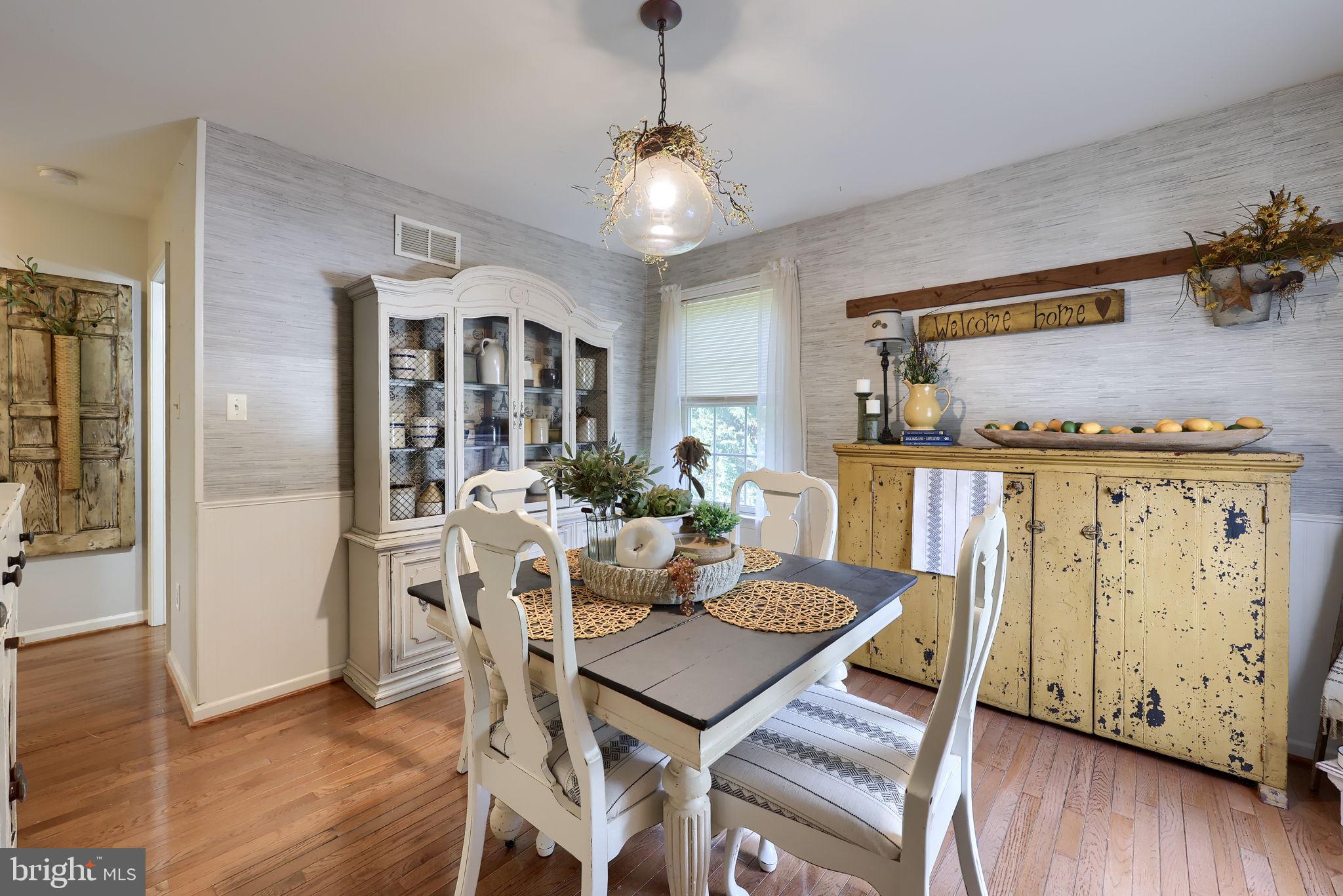 LAKE MARBURG - Residential