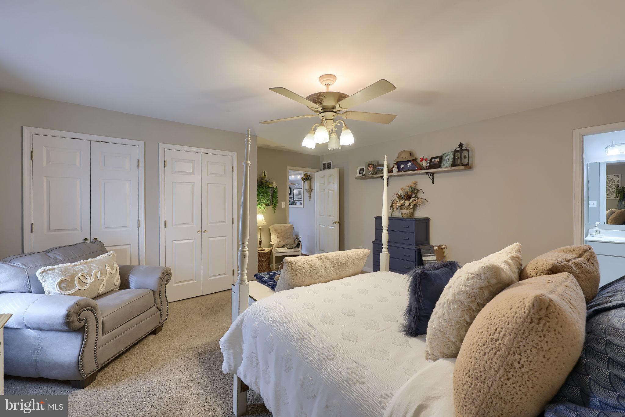 LAKE MARBURG - Residential