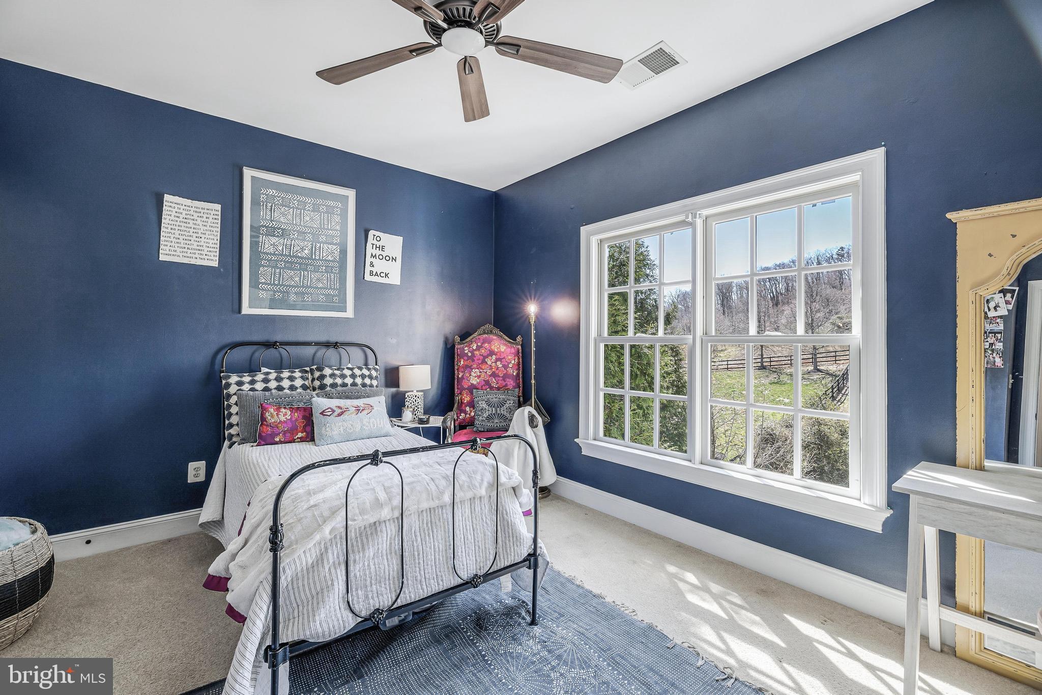 RASPBERRY FALLS - Residential