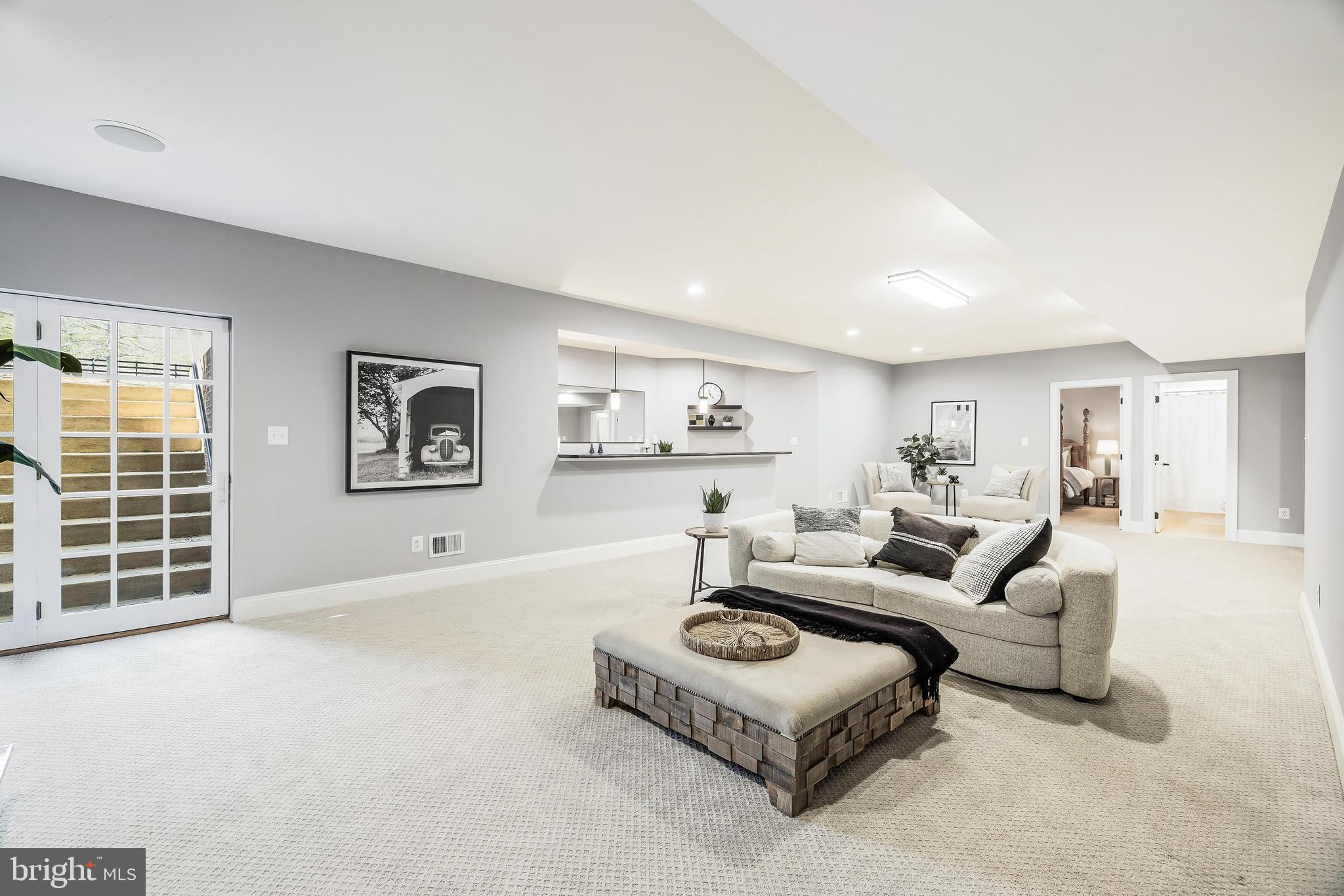 RASPBERRY FALLS - Residential