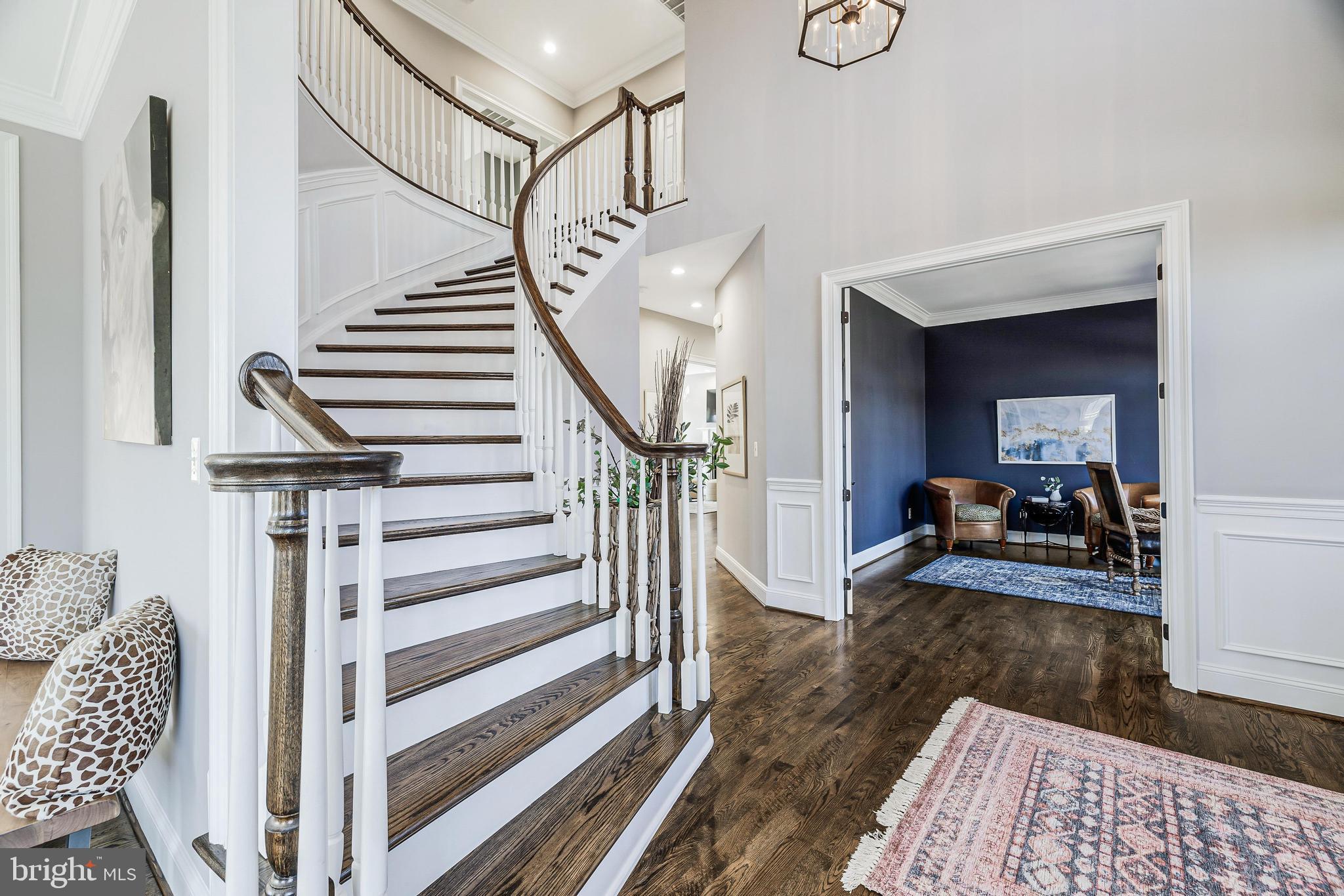 RASPBERRY FALLS - Residential