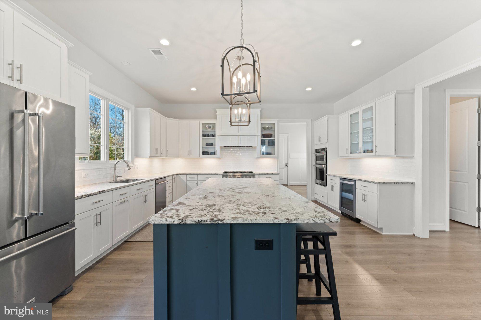 MOIDONE ACRES - Residential