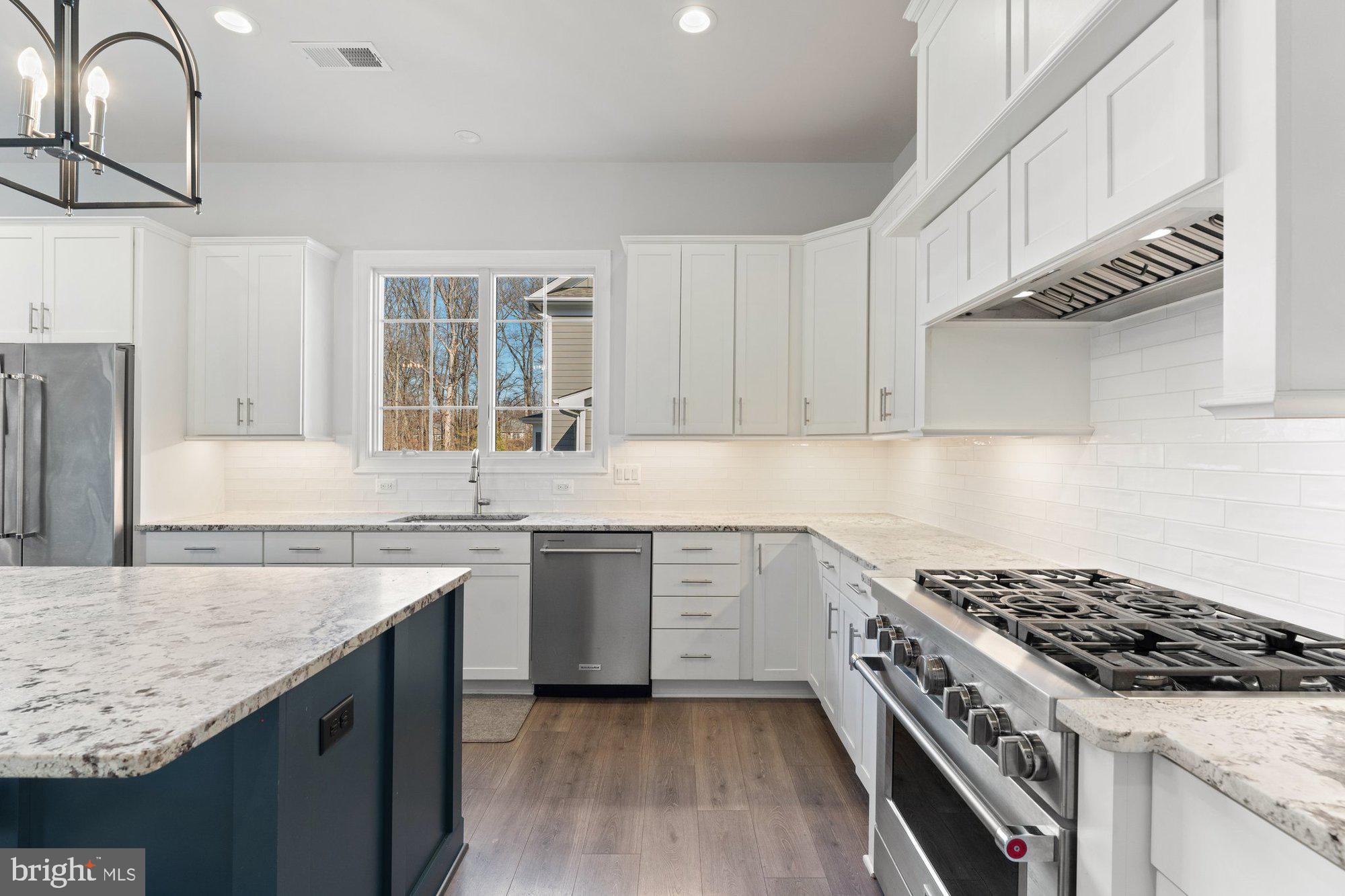 MOIDONE ACRES - Residential