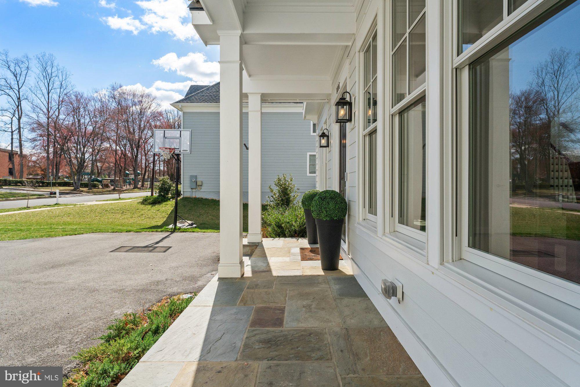 MOIDONE ACRES - Residential