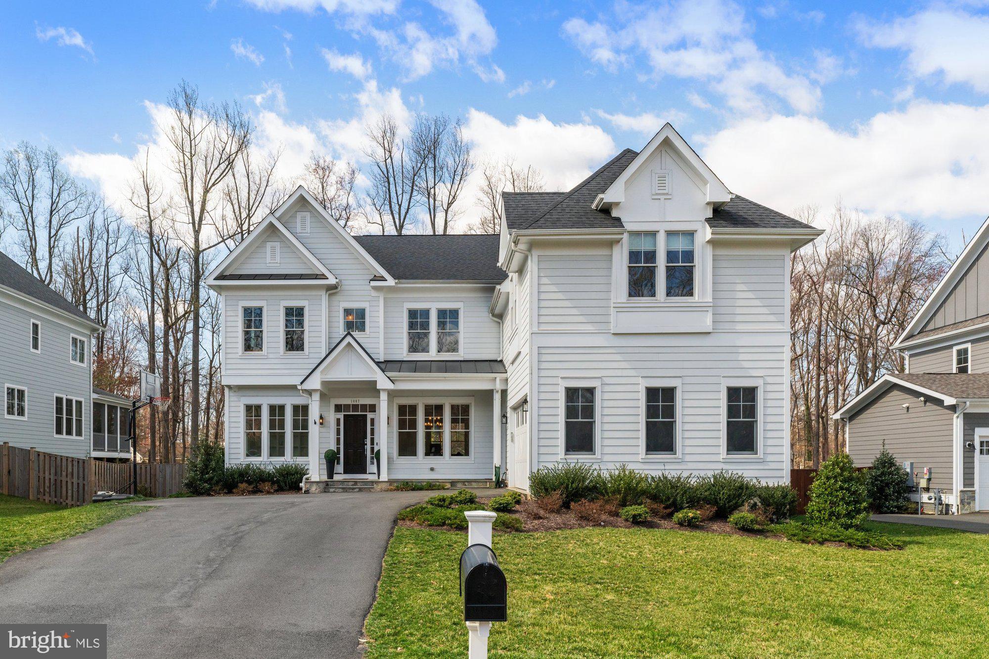 MOIDONE ACRES - Residential