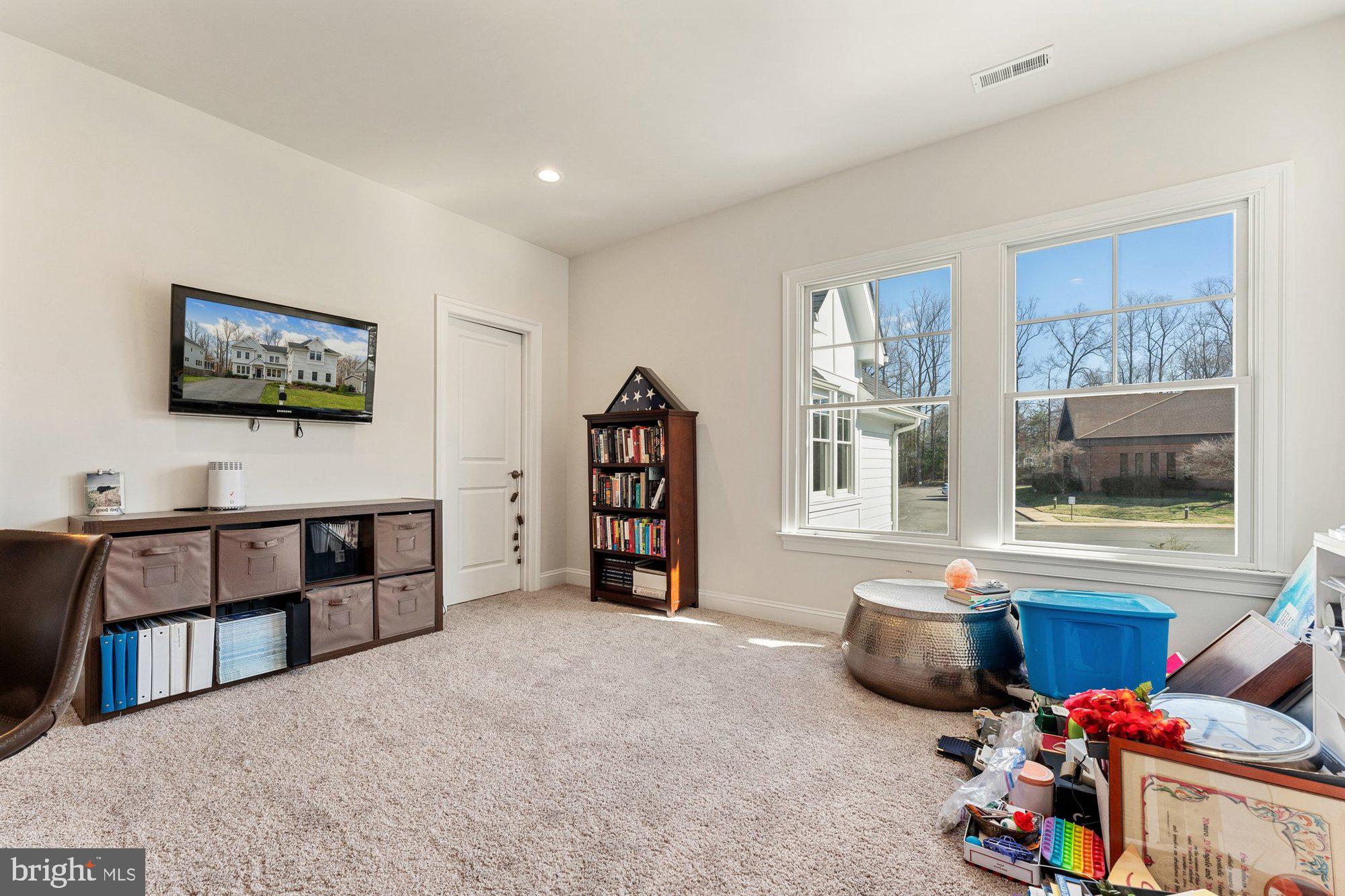 MOIDONE ACRES - Residential