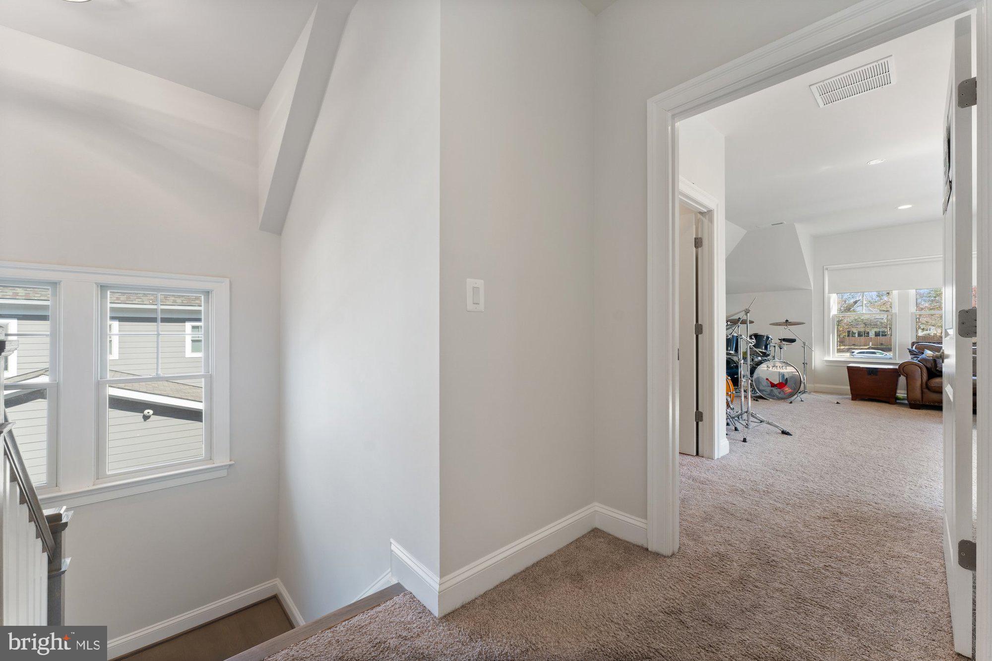 MOIDONE ACRES - Residential