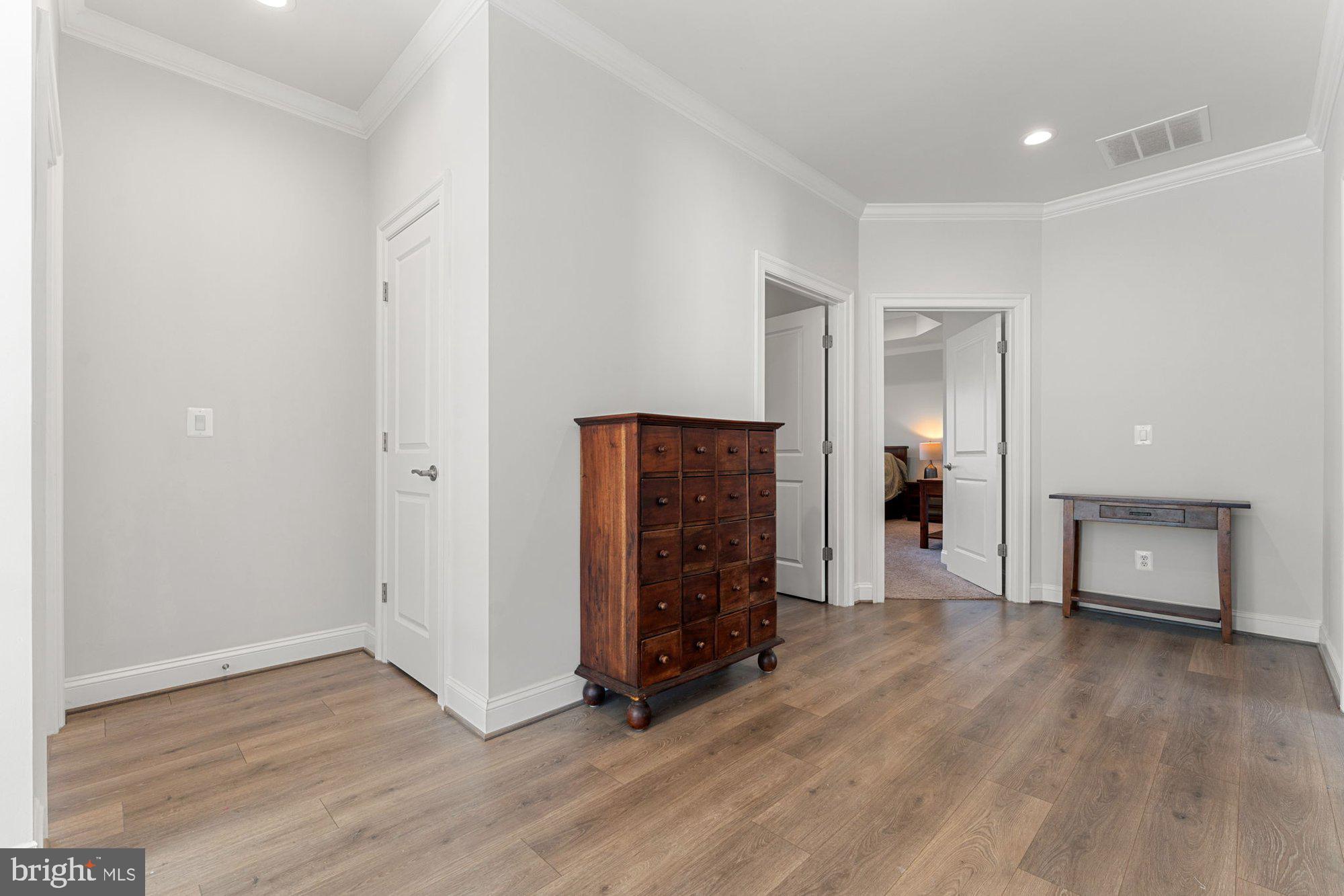 MOIDONE ACRES - Residential