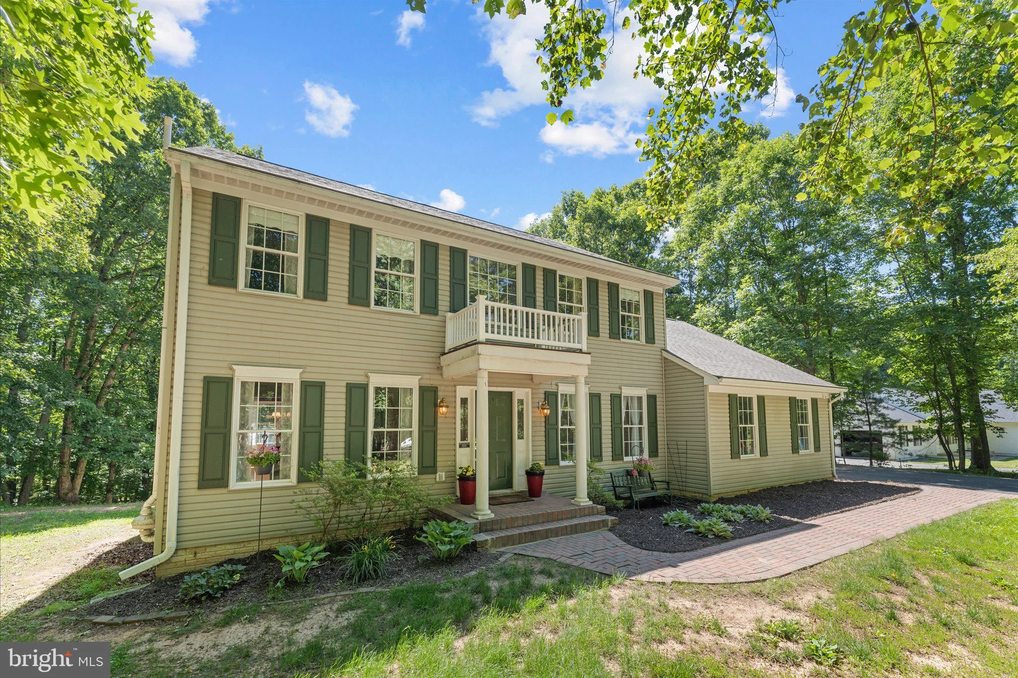 2319 Wildwood Circle