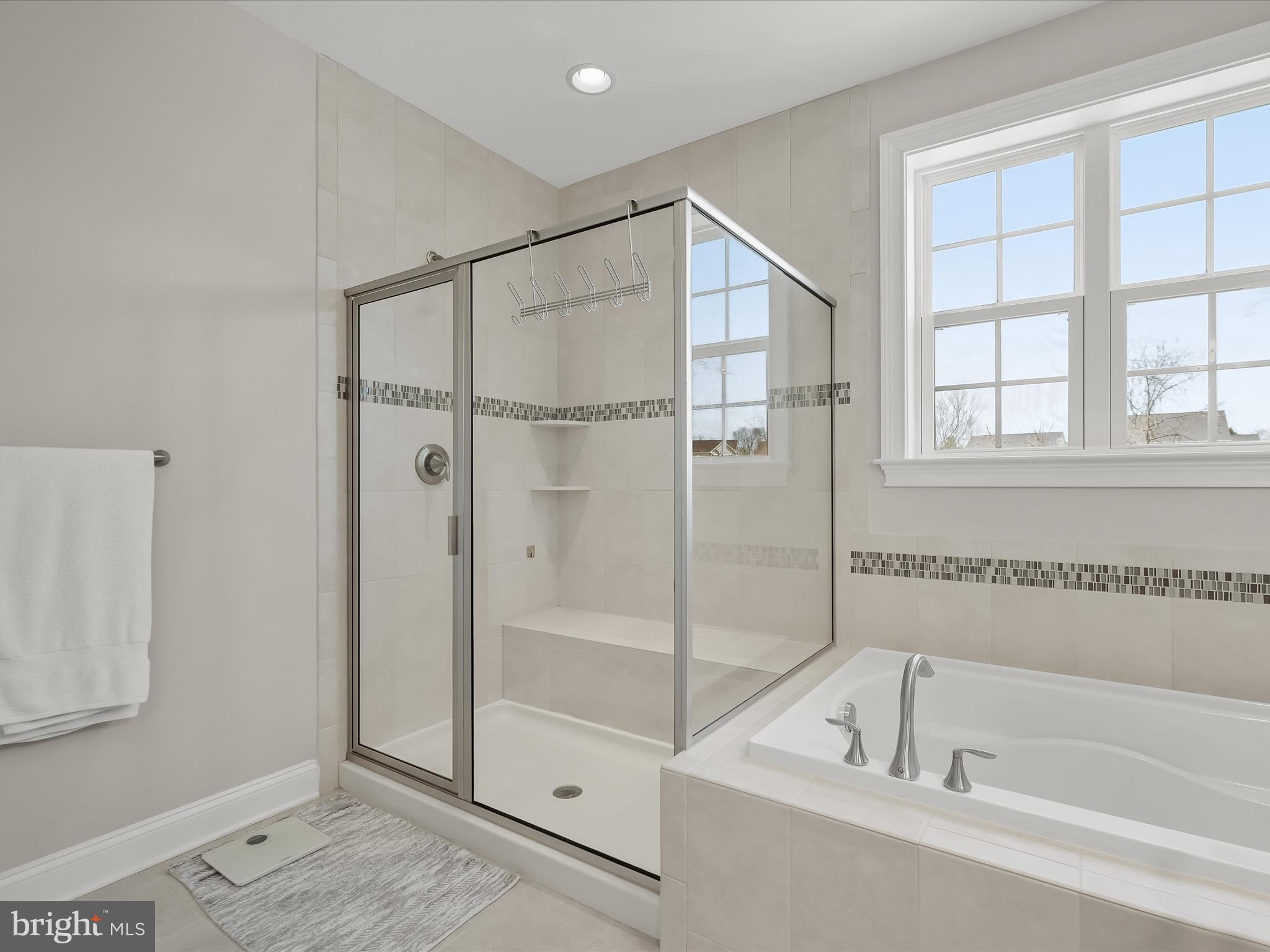 ENCLAVE AT RIVER HILL - Residential