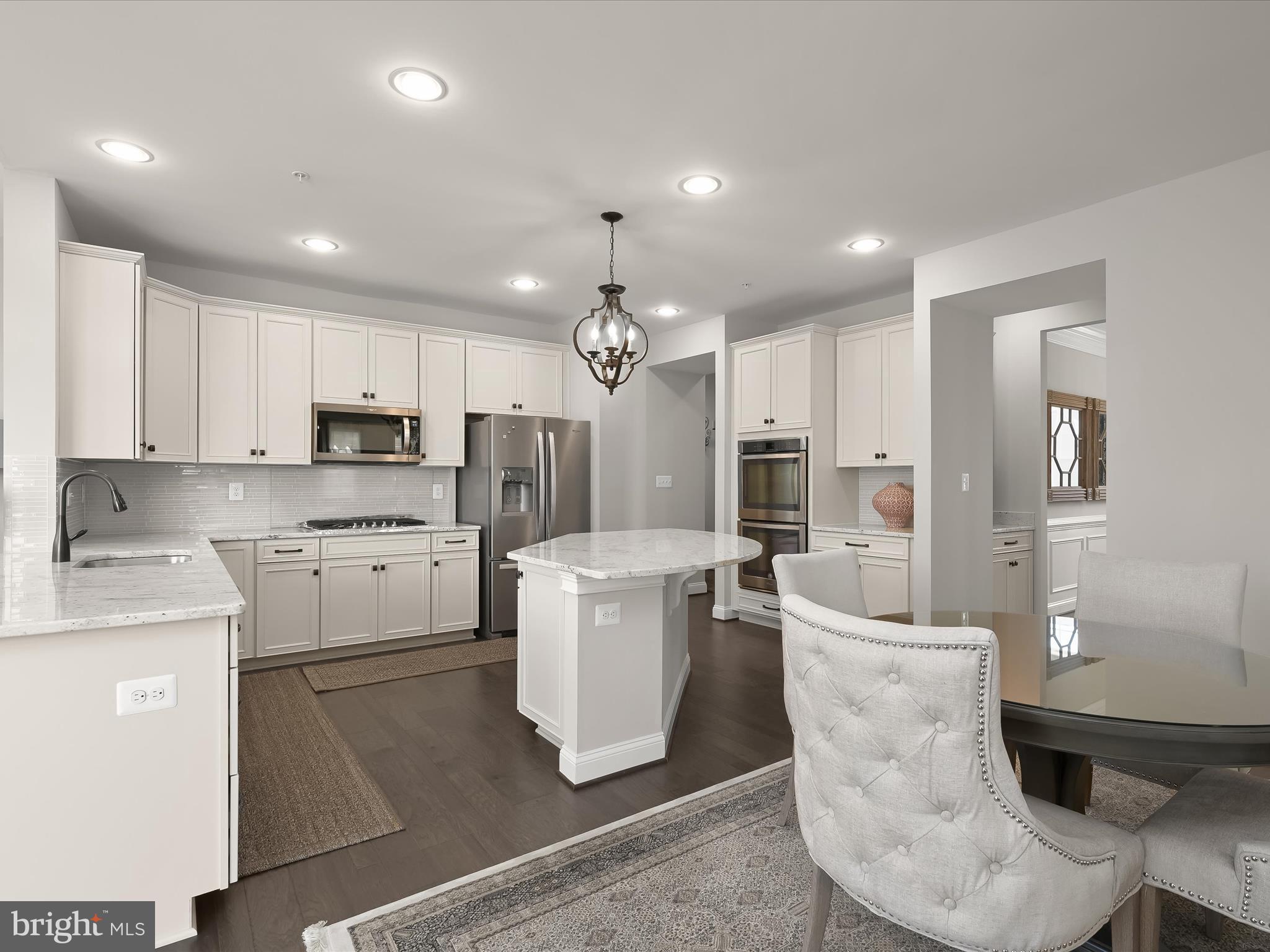 ENCLAVE AT RIVER HILL - Residential
