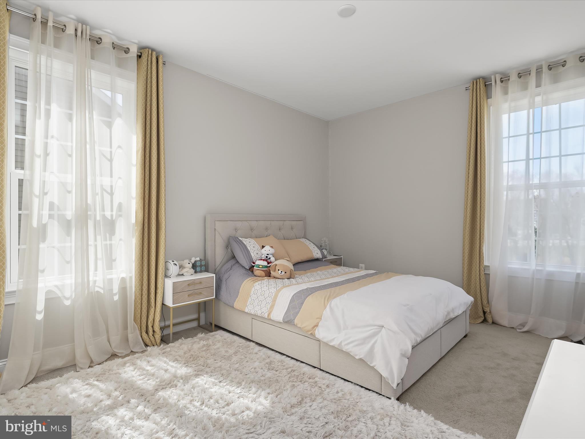 ENCLAVE AT RIVER HILL - Residential