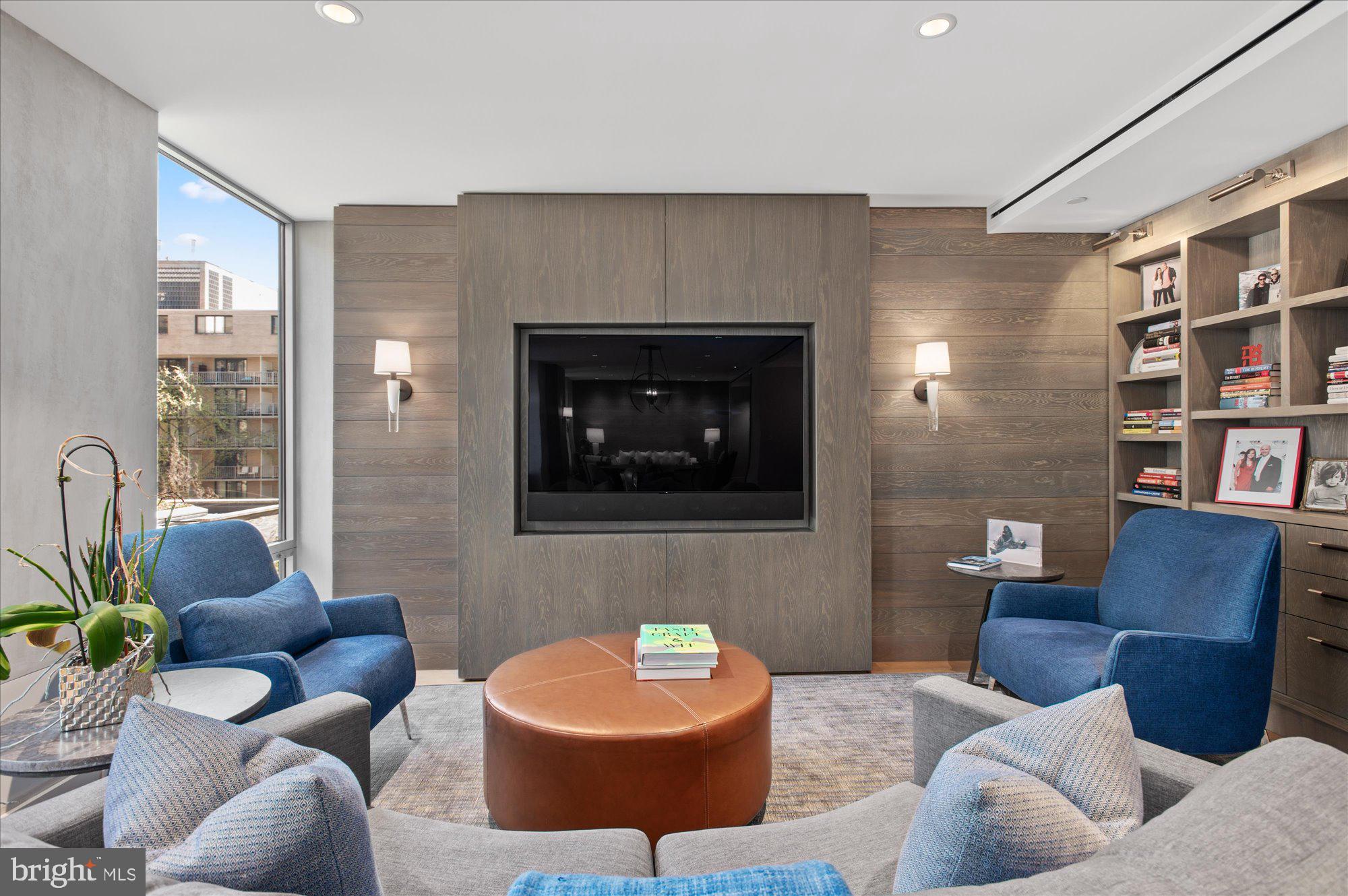 WEST END - Residential
