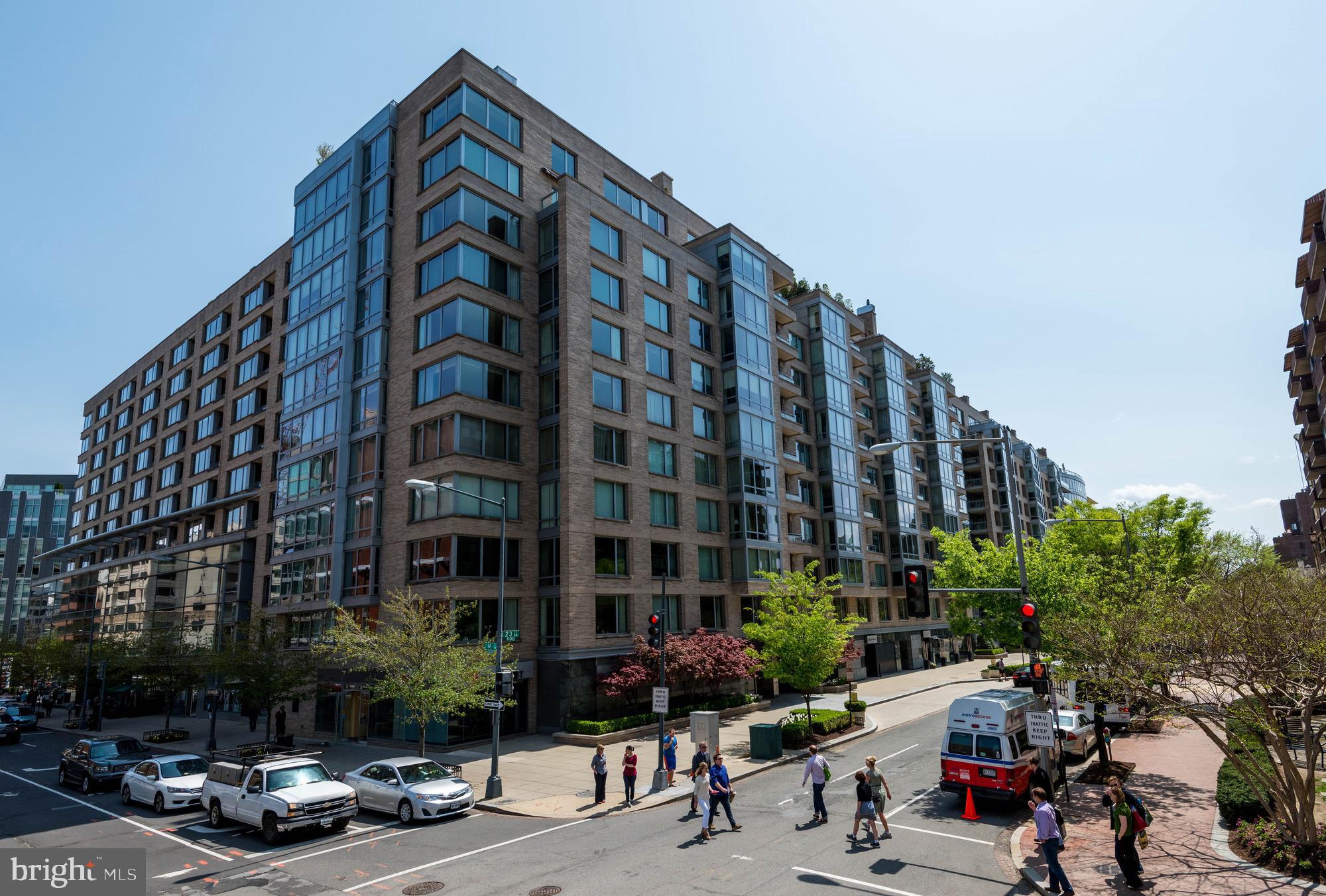 WEST END - Residential