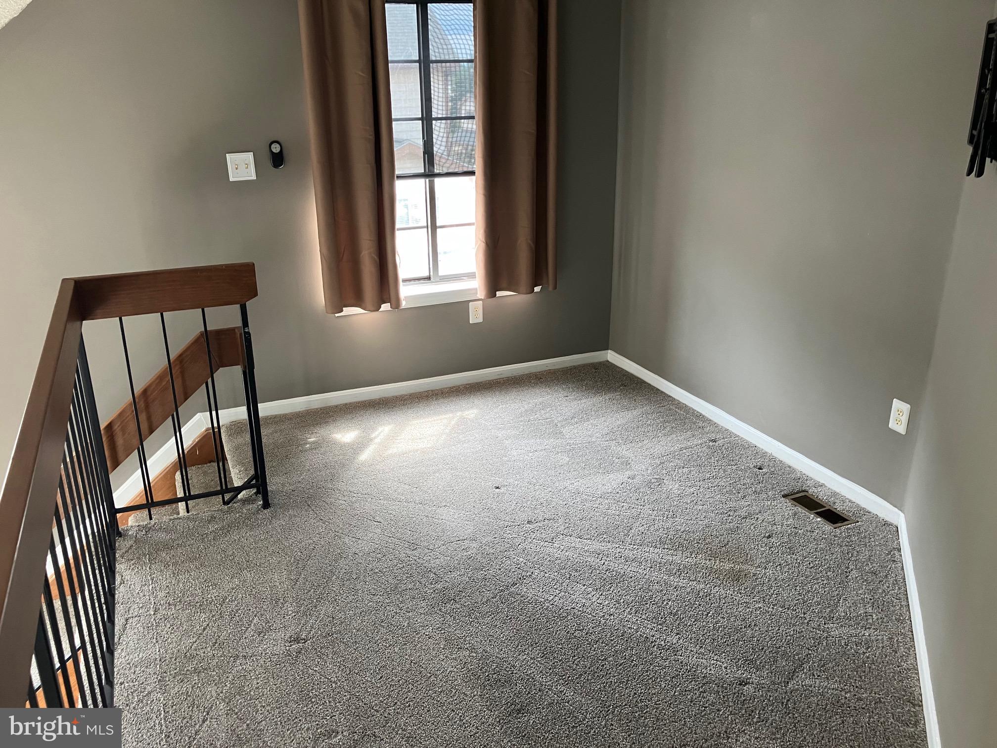 THE TIERS OF LAUREL LAKE - Residential