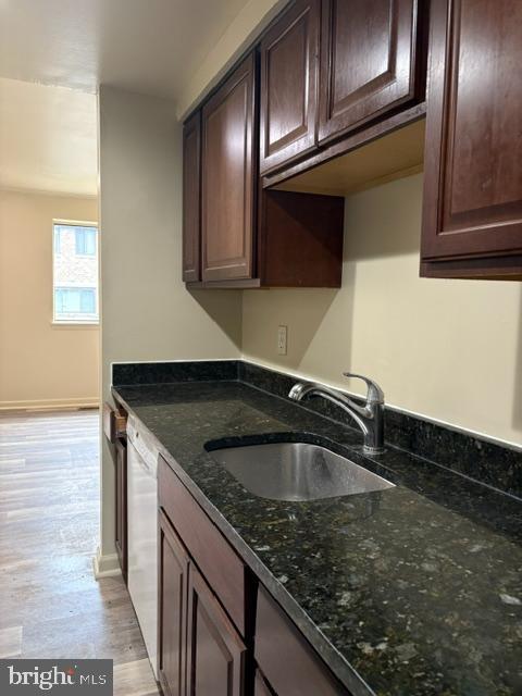 VILLAGE OF OWEN BROWN - Residential