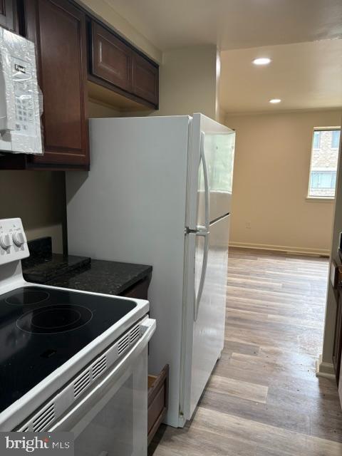 VILLAGE OF OWEN BROWN - Residential