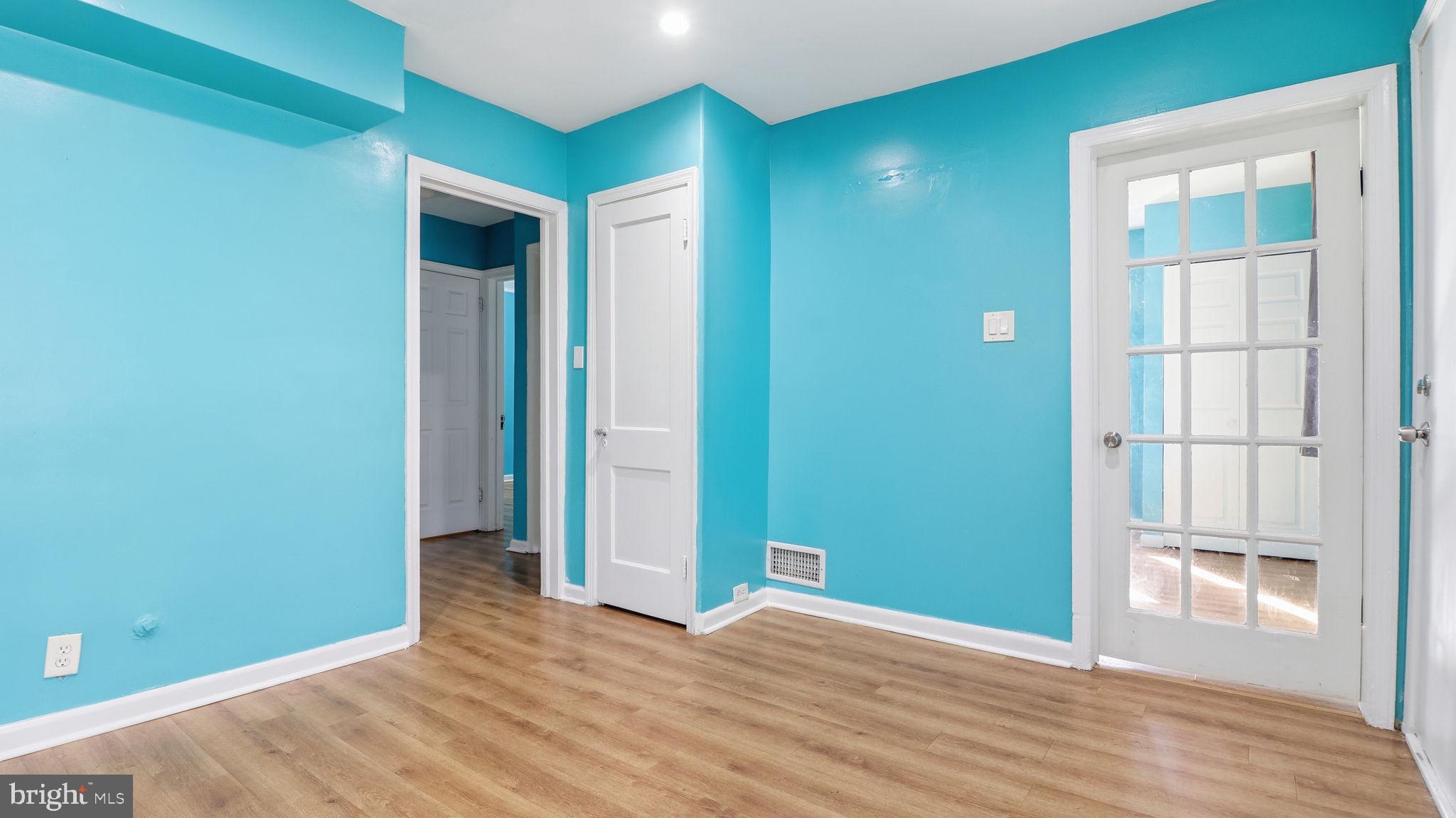 CHAPEL OAKS - Residential