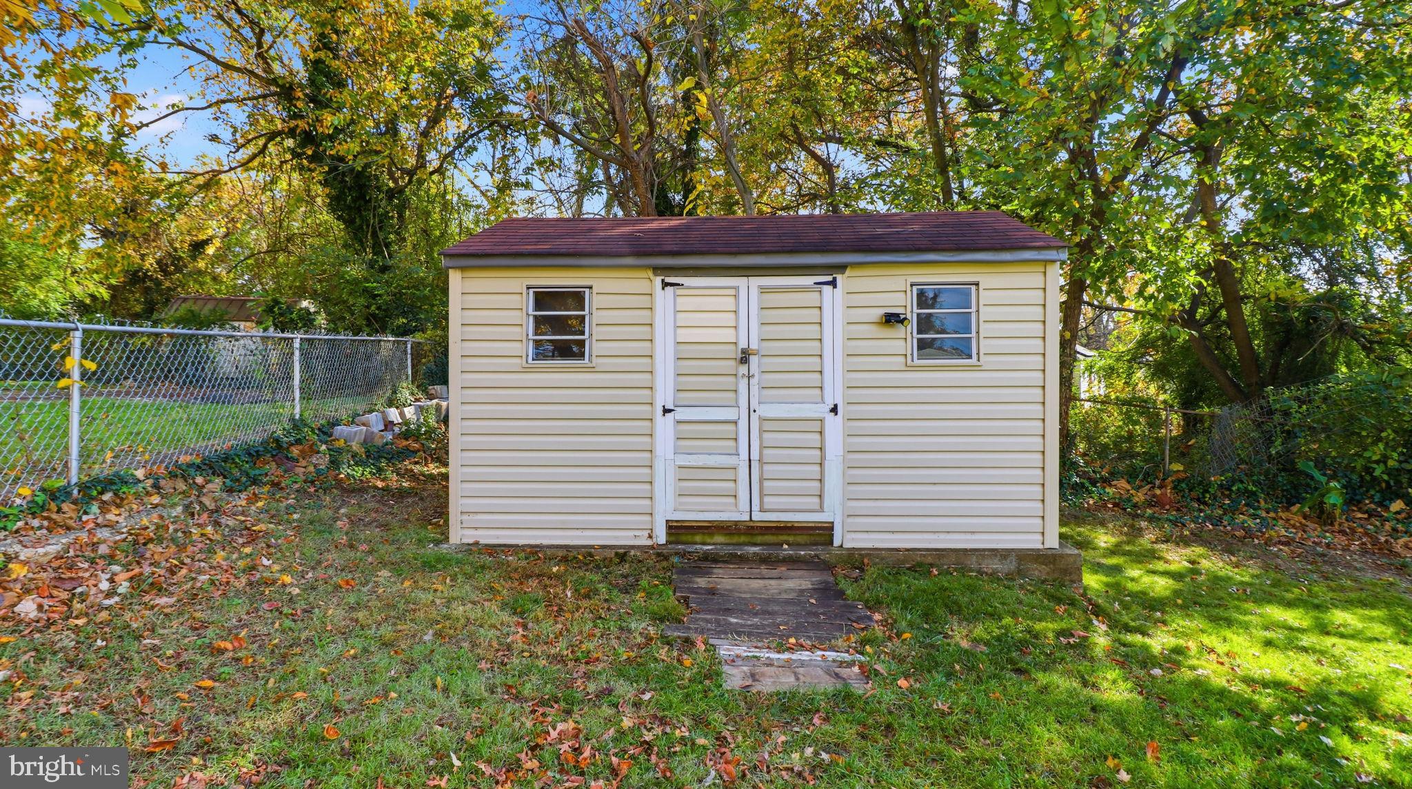 CHAPEL OAKS - Residential