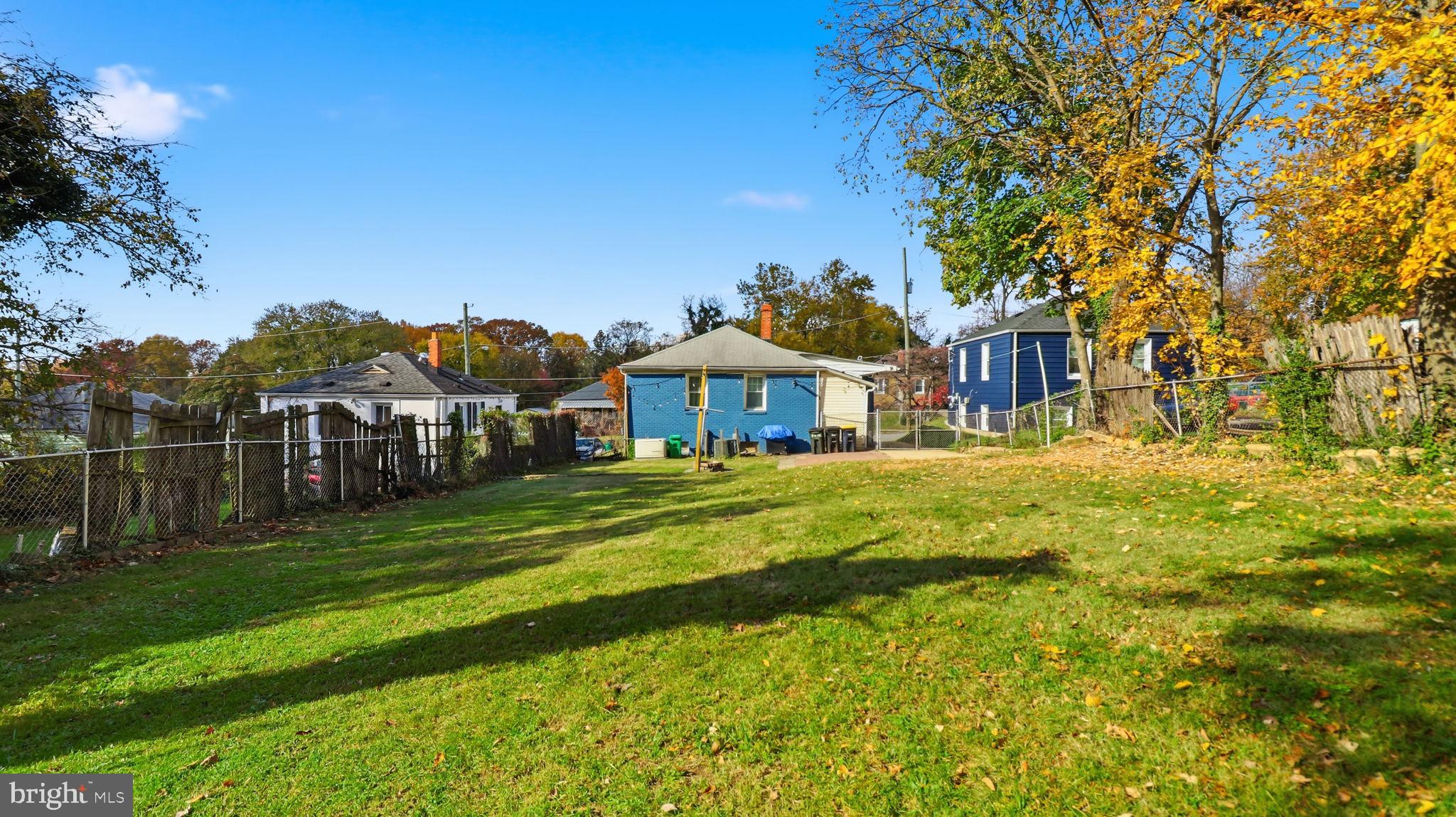 CHAPEL OAKS - Residential